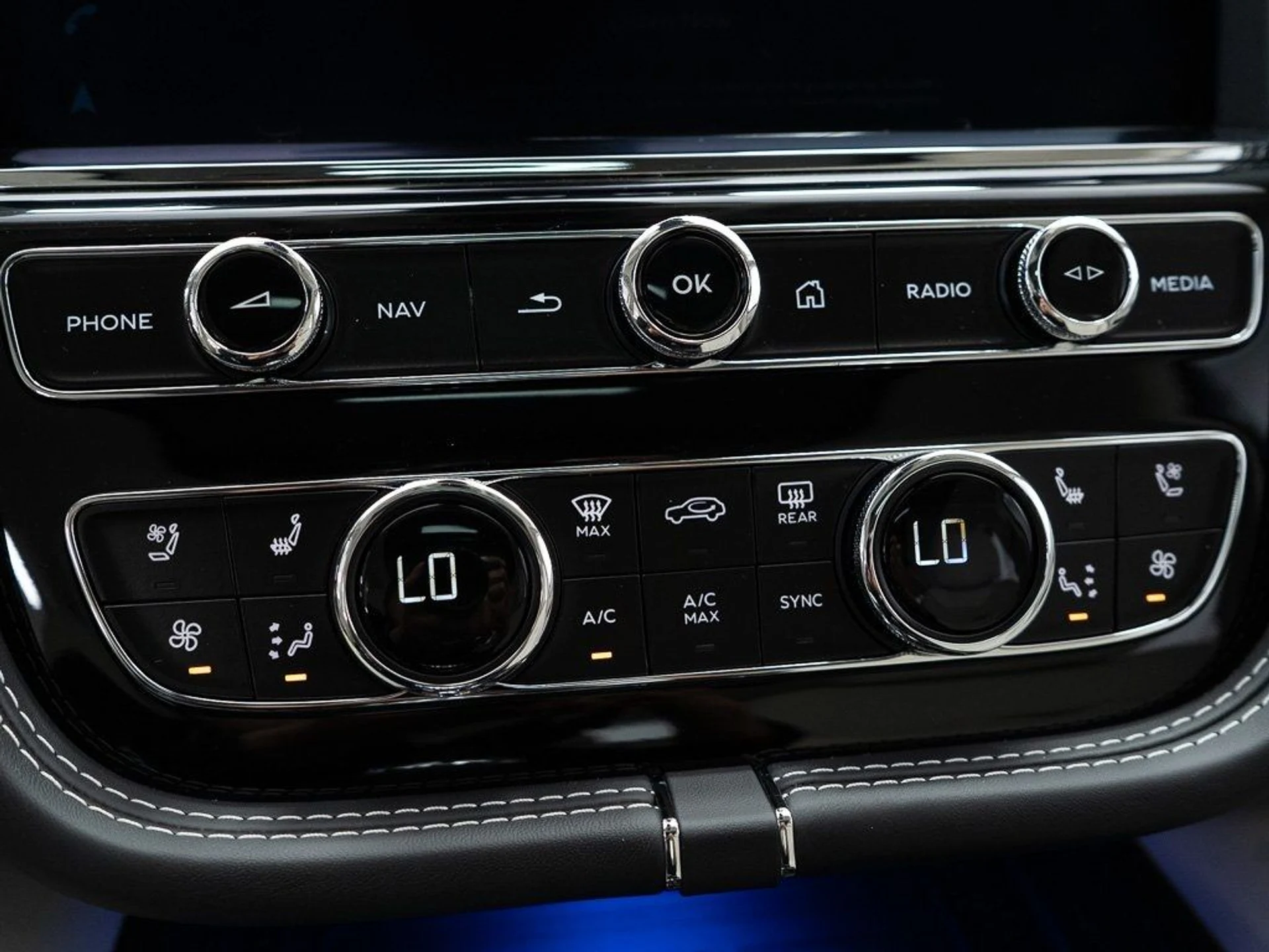 mph035_3529962390_f19981fb1878212d774cc8f4e535b42a_7ff2aa2985