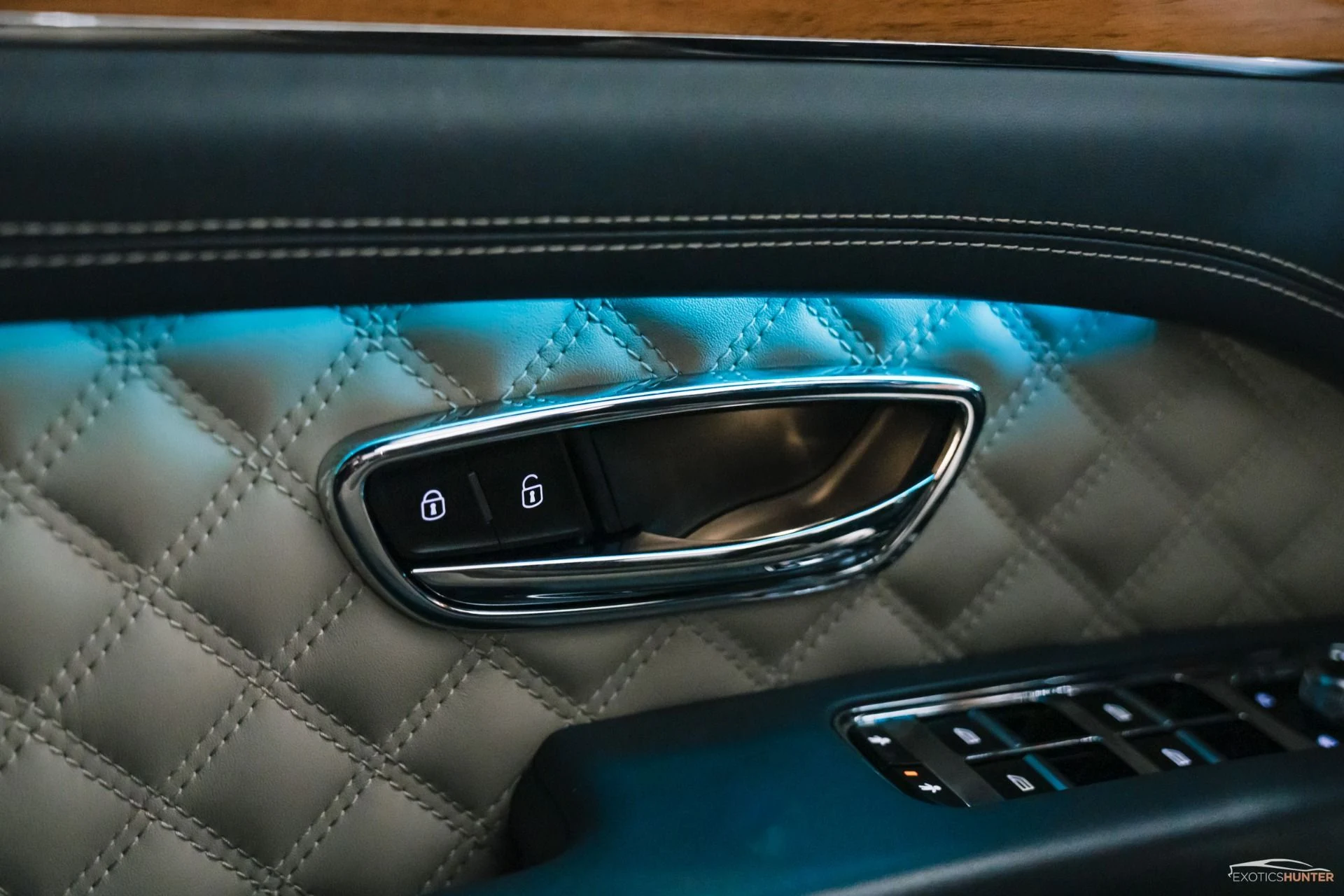 mph035_353518296_Used_2021_Bentley_Bentayga_Speed_w_Naim_Audio_FULL_PPF_Warranty_Until_2027_1760391155_d41653ed0a