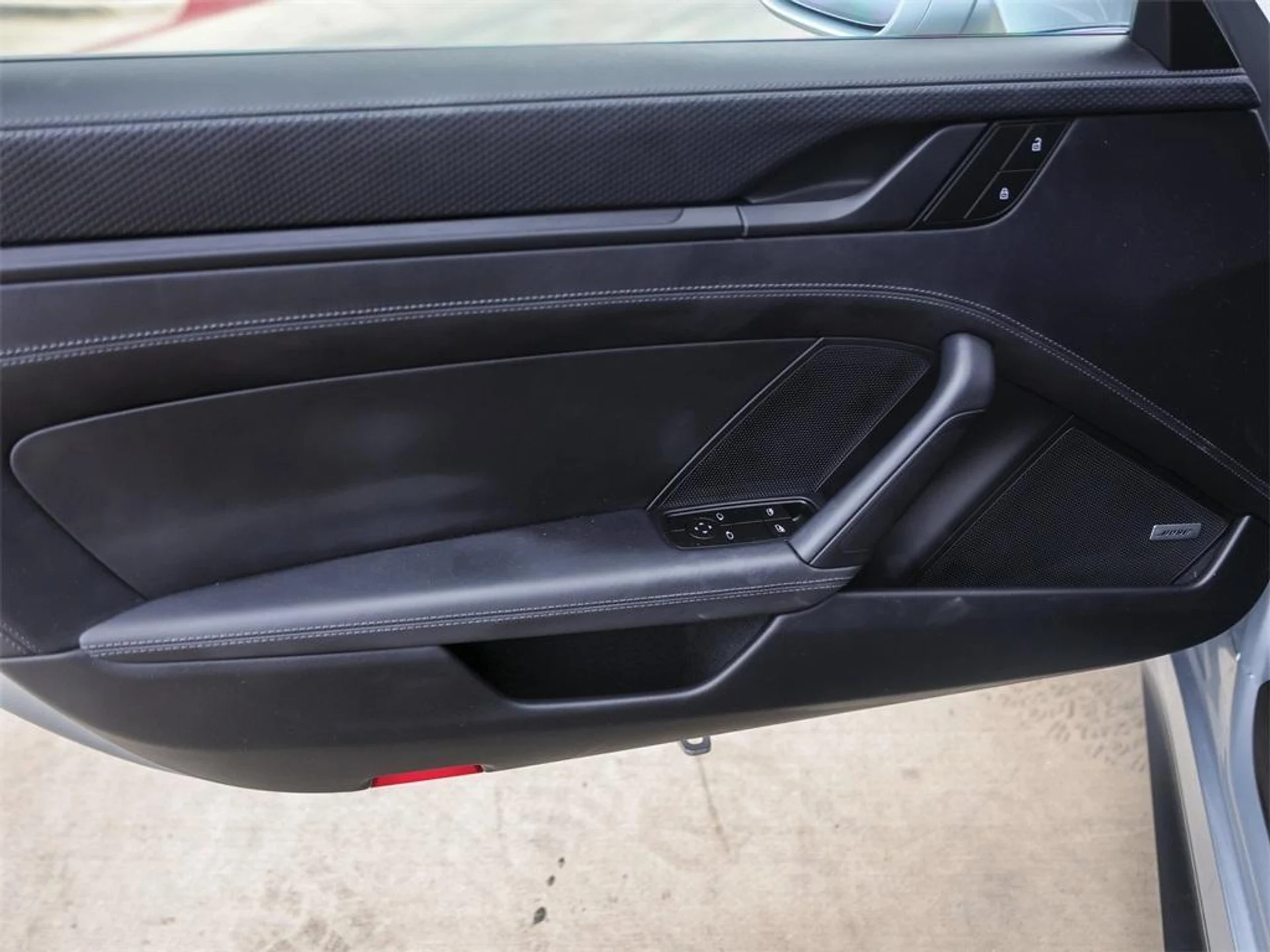 mph035_3540684941_s_Qni_Vr9_V8_F6g_Mj4_VXN_Gqz_A7_YMAU_2db0fbbf52