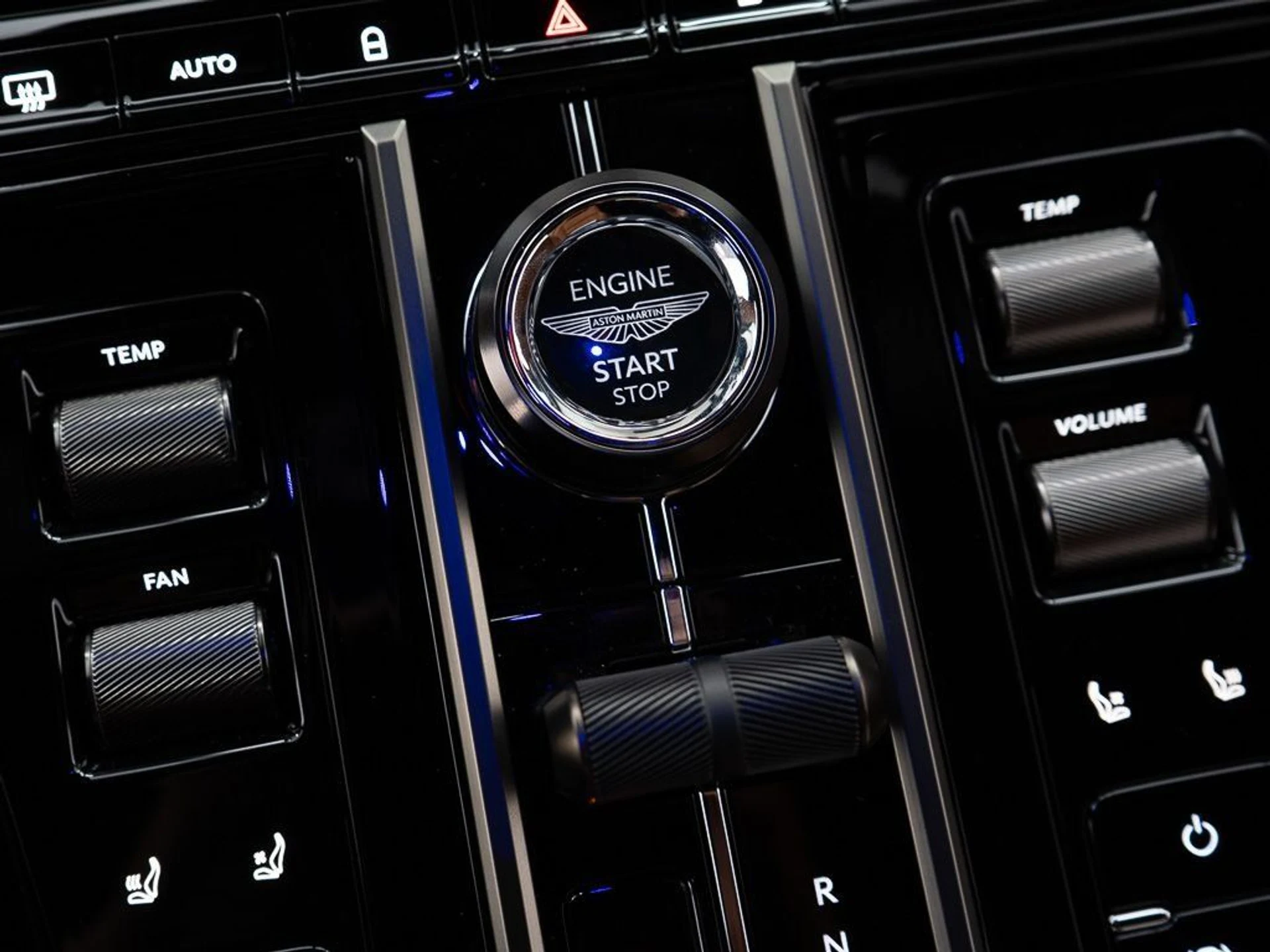 mph035_3544625135_d321fdecb5b599fd86fb17090e91d7f6_2409aeb660