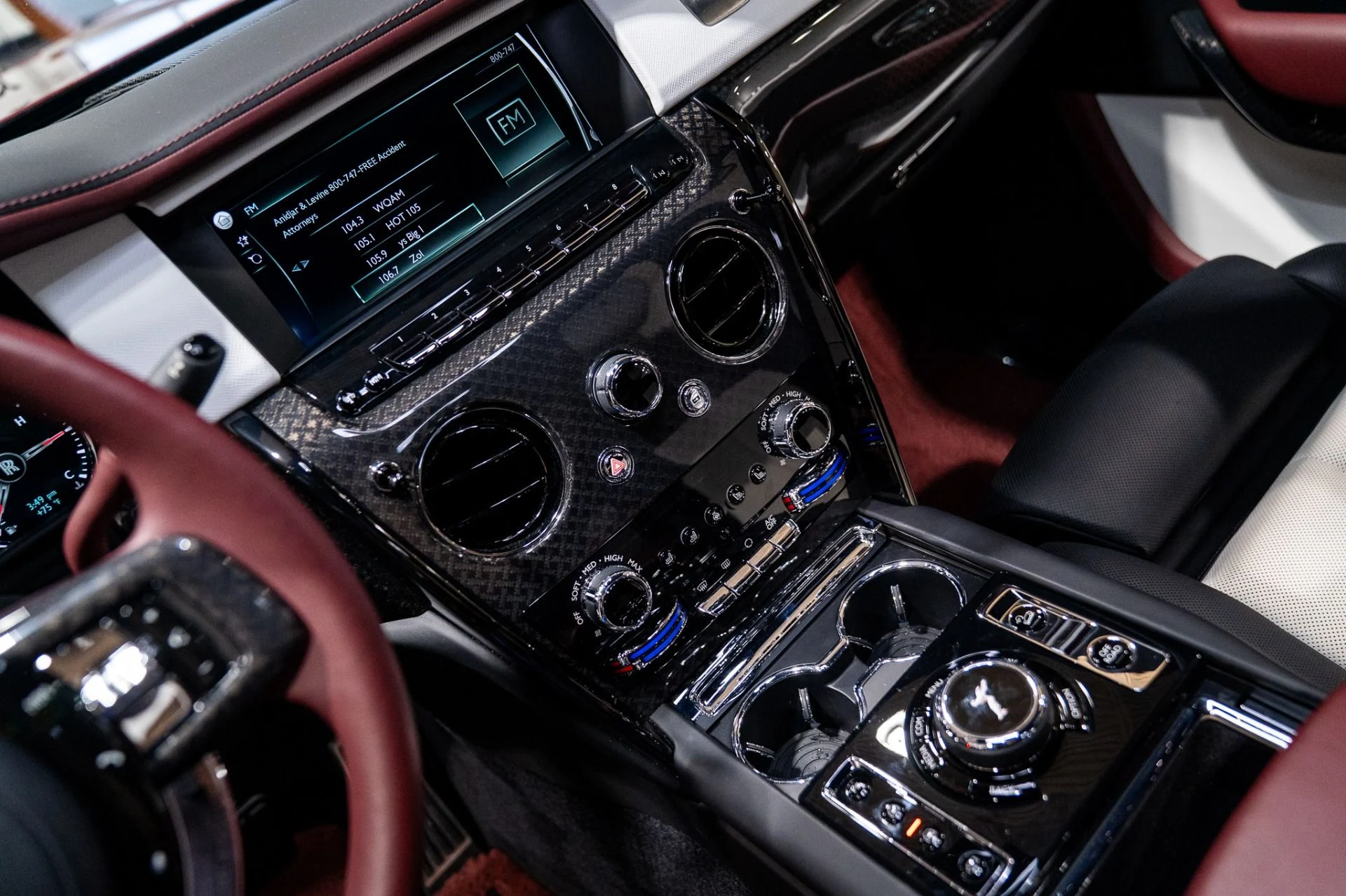 mph035_3557851082_Used_2022_Rolls_Royce_Black_Badge_Cullinan_Urban_Automotive_Widebody_HRE_wheels_1771025281_85476f2809