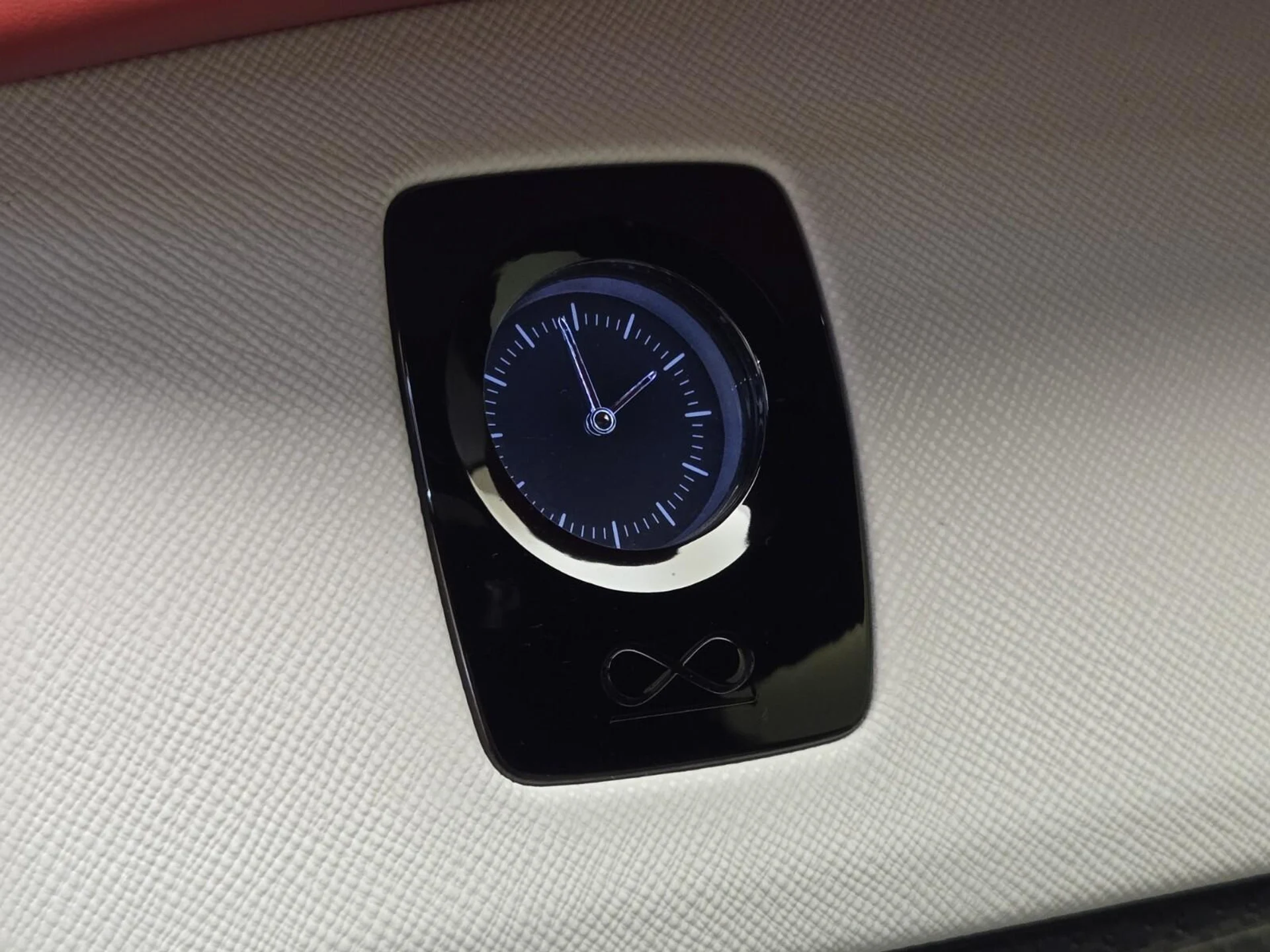 mph035_3562735789_Used_2021_Rolls_Royce_Cullinan_1761977975_2d34959372