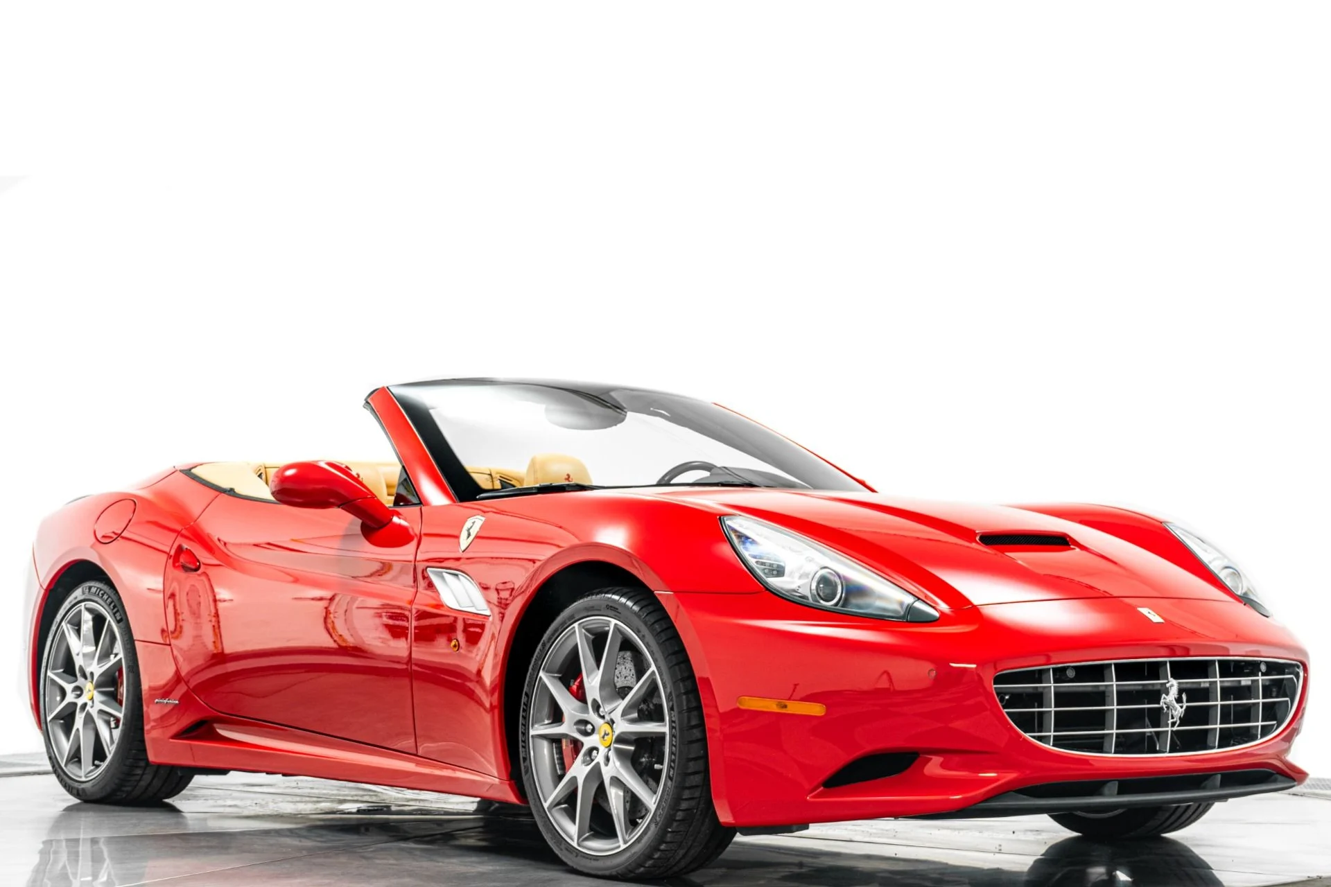 mph035_356664433_Used_2013_Ferrari_California_Low_Miles_Daytona_Seats_Forged_Wheels_1776872809_1fcbb7361c