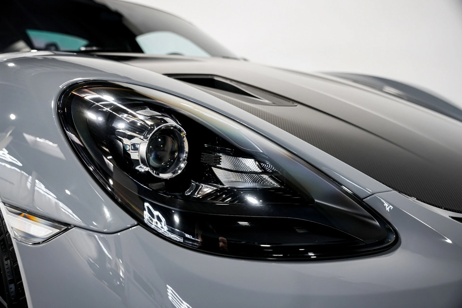 mph035_356722901_dff2d4eea35f94bc15581ba989abb642x_f2b4d00f85