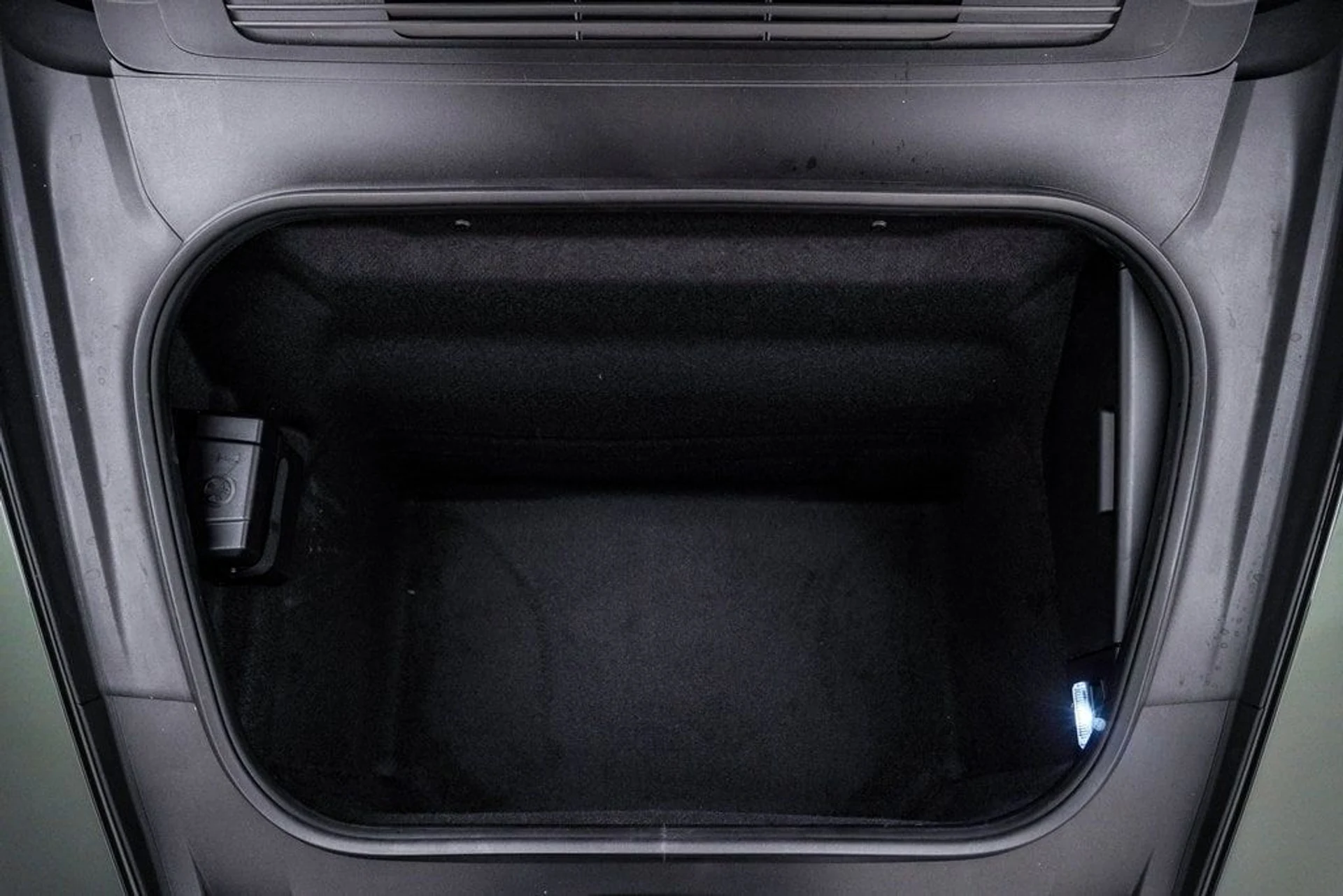 mph035_3568948360_e4143f988517b1e786509909ffe81ca0x_c71a8598e2