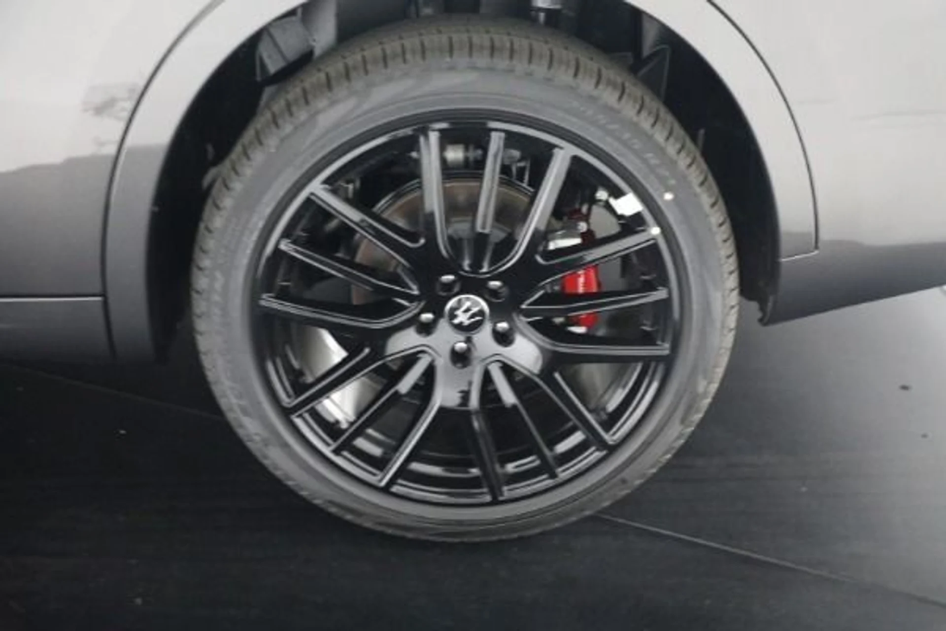 mph035_3589724034_New_2024_Maserati_Levante_Modena_Ultima_48c081e214