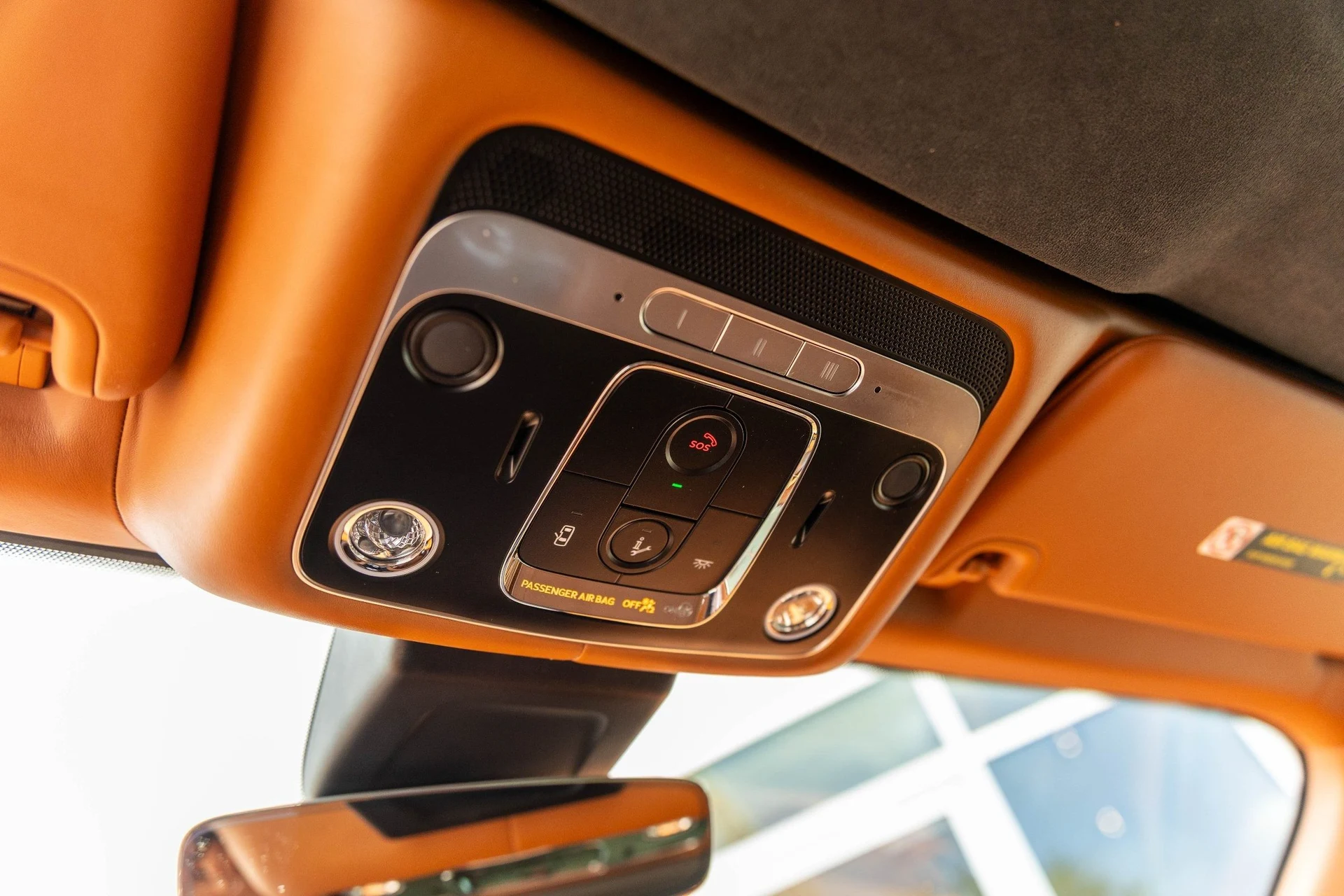 mph035_3597723836_Hi_Tech_Luxury_Imports_LLC_SCBDG_4_ZG_6_NC_091269_image_35_a893e07a9b