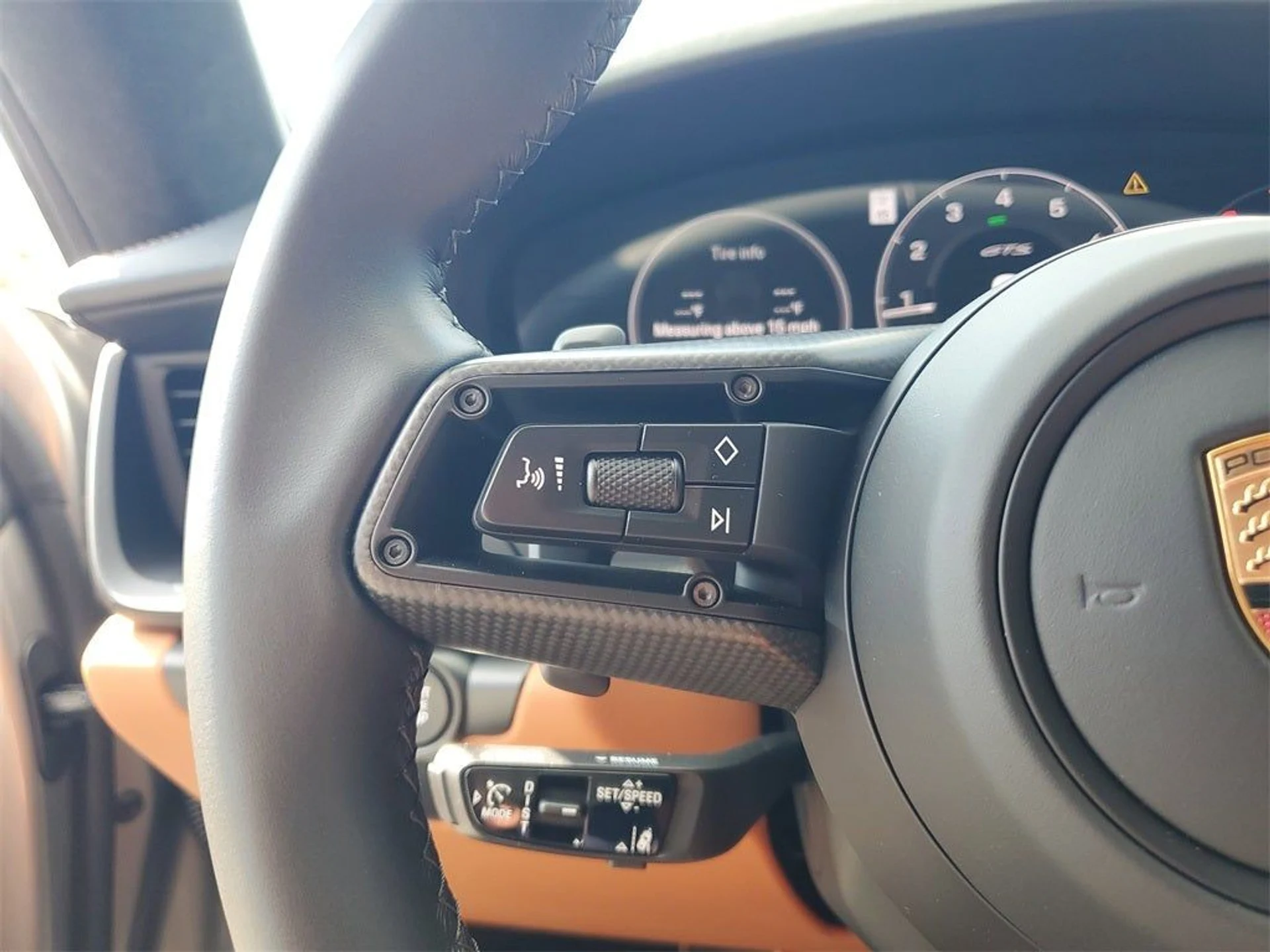 mph035_3599024785_36_e2f3d5d4ee