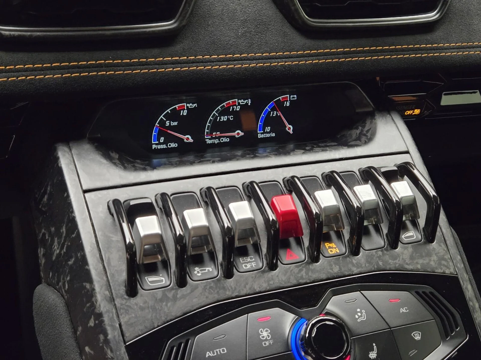 mph035_3603763524_Used_2019_Lamborghini_Huracan_Performante_1753165121_d3509d2688