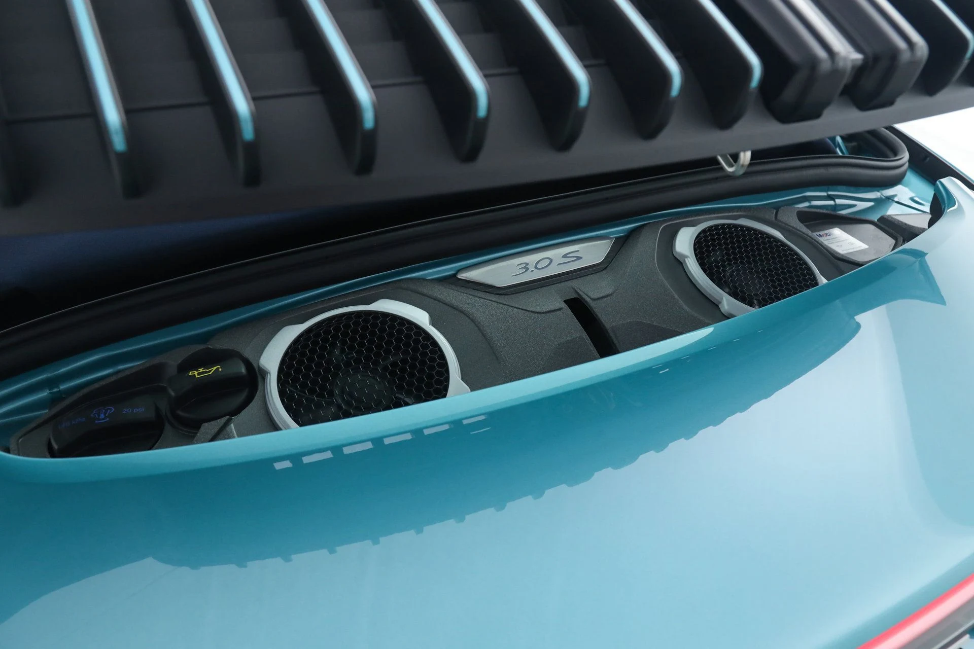 mph035_361500327_b4f445b42f5c6d4fbf3e9676f1e7370d_4c80bb61cb