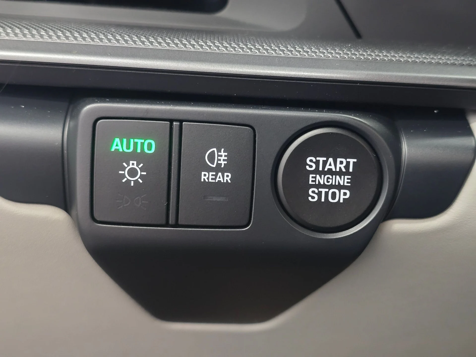 mph035_3621558827_7e8a95503a5d0c0b99e431f995fddbf9x_5925703446