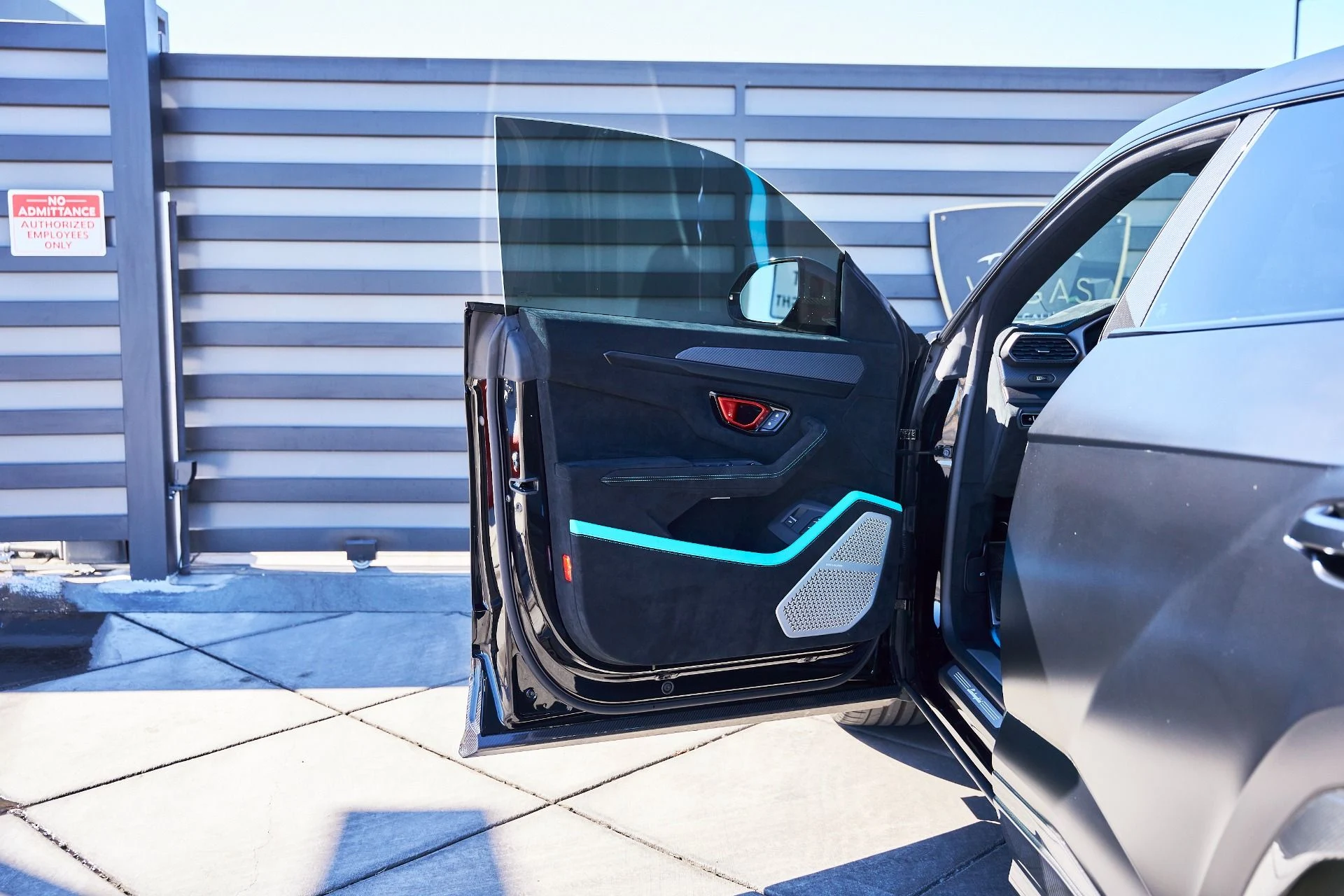 mph035_3643758014_Used_2024_Lamborghini_Urus_Performante_1773367123_9dcea8bf7b