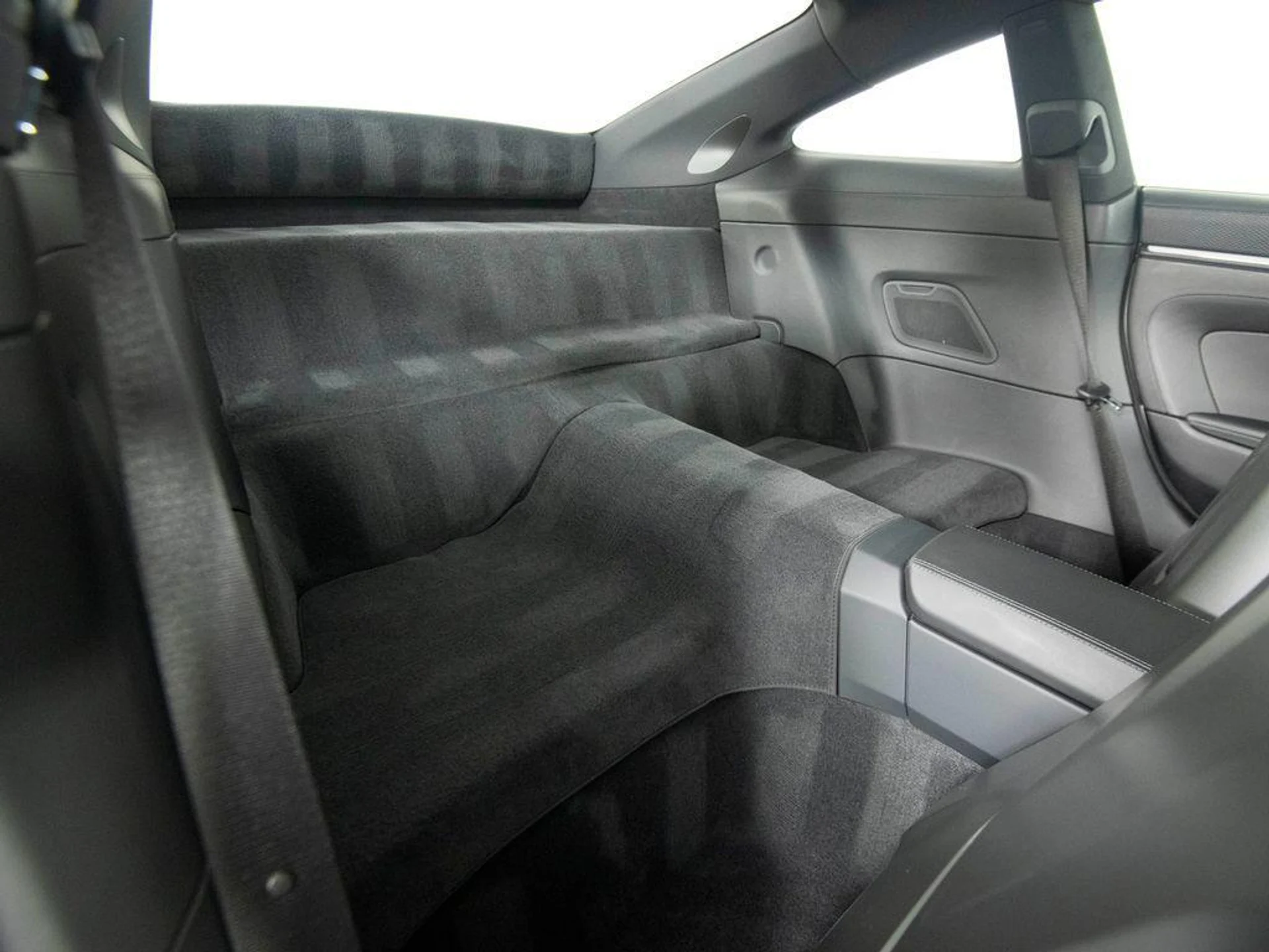 mph035_3644084799_C_Jn11_Rc_M_Nj_F_Dz_N1_Ifkqf_Q_Qs_QR_4_I_04092117fb