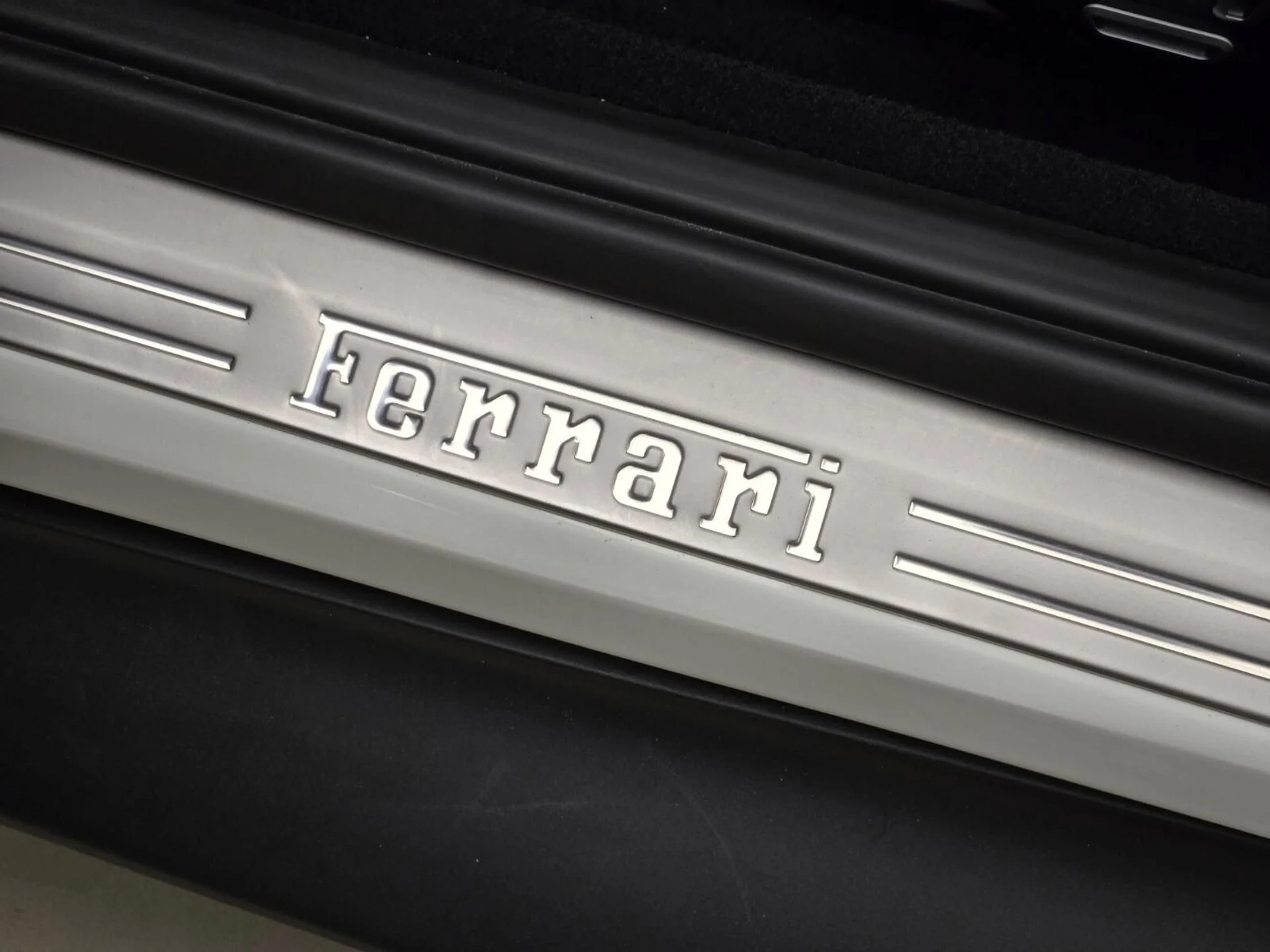 mph035_3645837843_Used_2023_Ferrari_Roma_1759820594_35166b363a