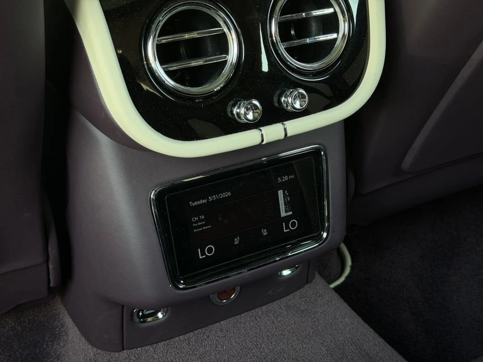 mph035_3649899904_36a43e1f64554724a0c31218dacdf85c_f526c21cf4