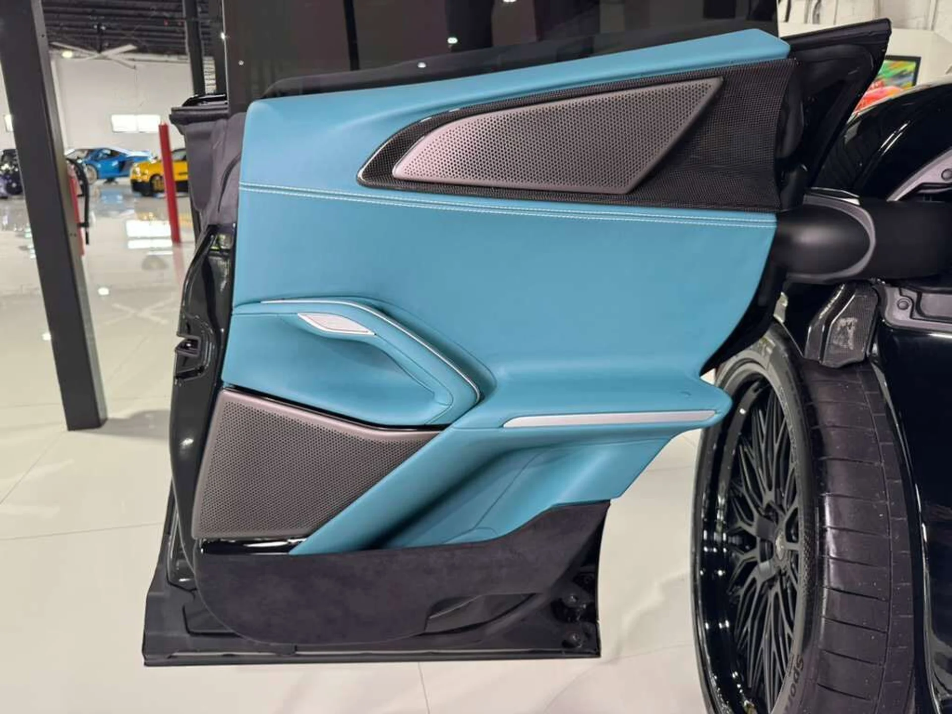 mph035_3676773432_03225490a8358918b958502b3ac991d2_f408f9deed