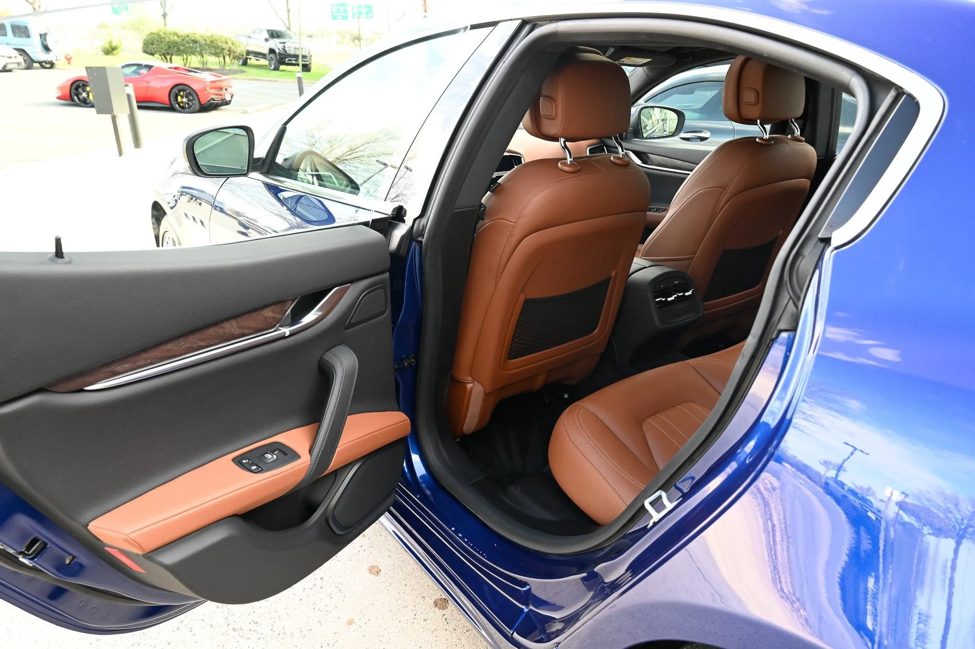 mph035_3687242857_8e5540a42190459c8bcee83278886548_445282ee57