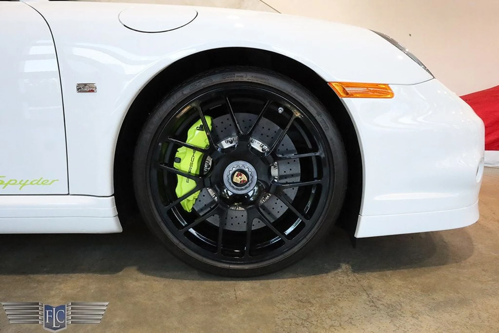 mph035_3688103911_used_2012_porsche_911_turbocabriolet_9689_23013530_36_1024_ff03ddddbb