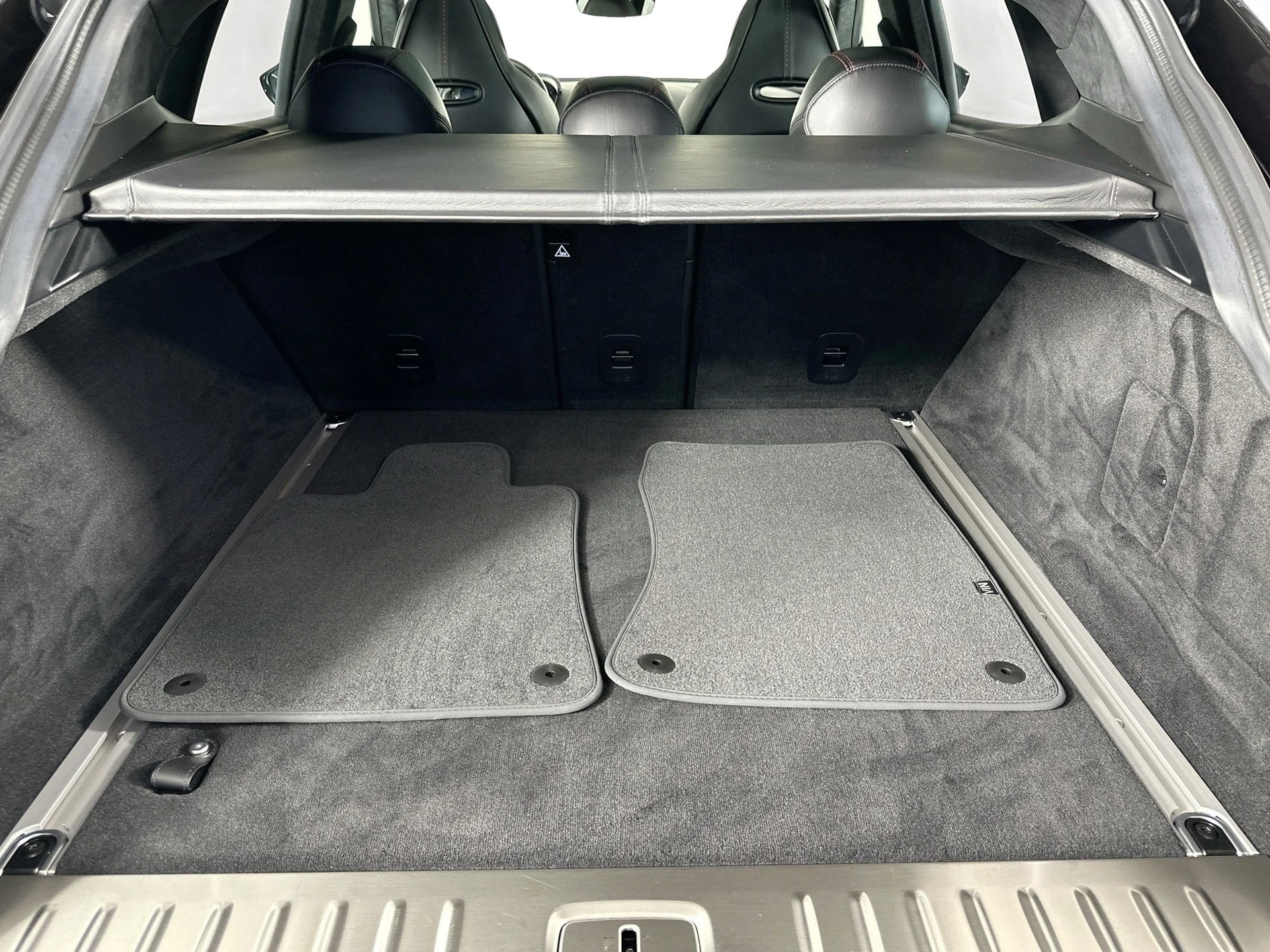 mph035_3689762153_36_fa4ea231eb