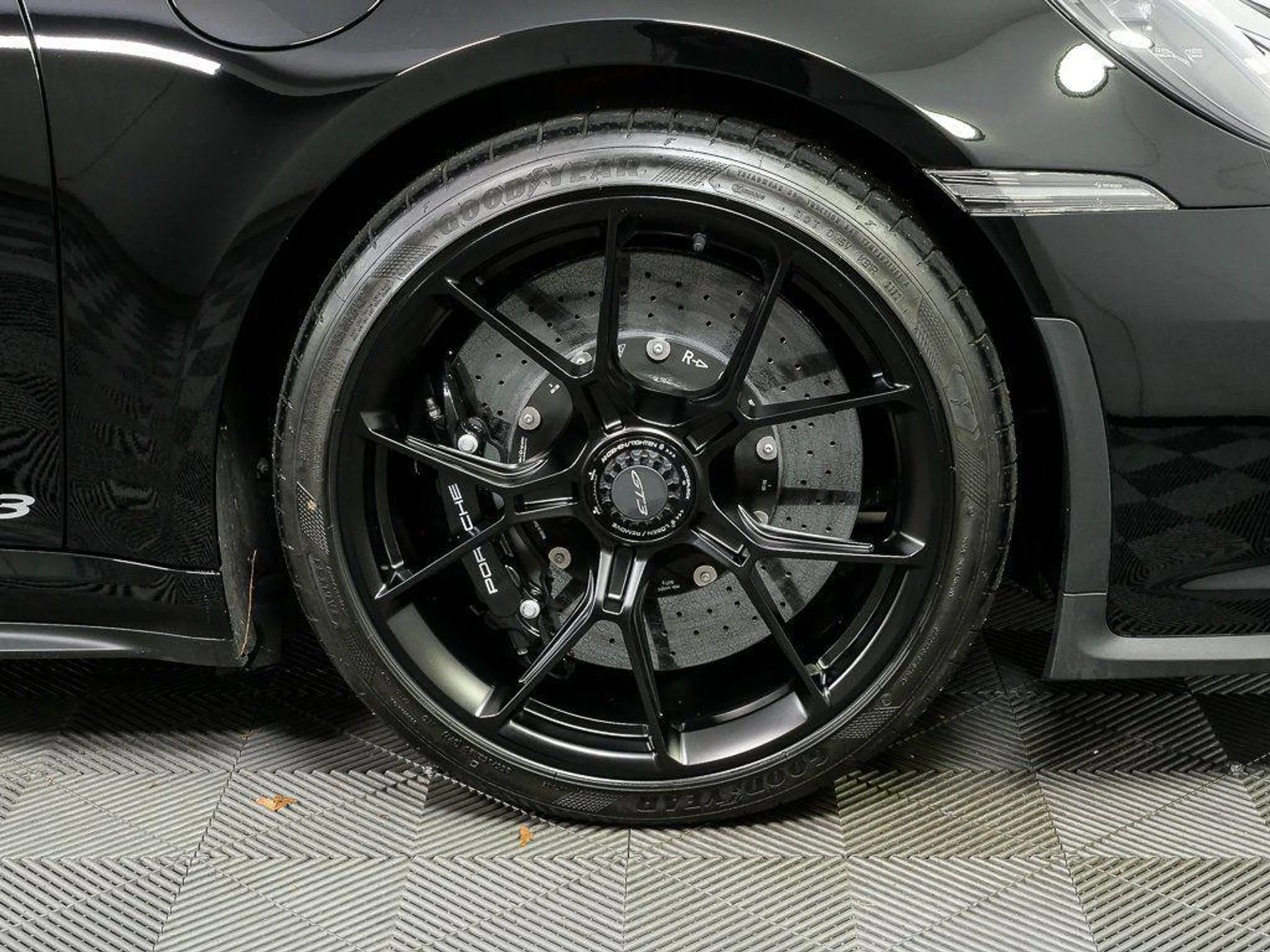 mph035_3694750549_m_smx_Hn_Vj_UMH_Wid_KO_Ktwx_JNX_1_IE_7b440ac84a