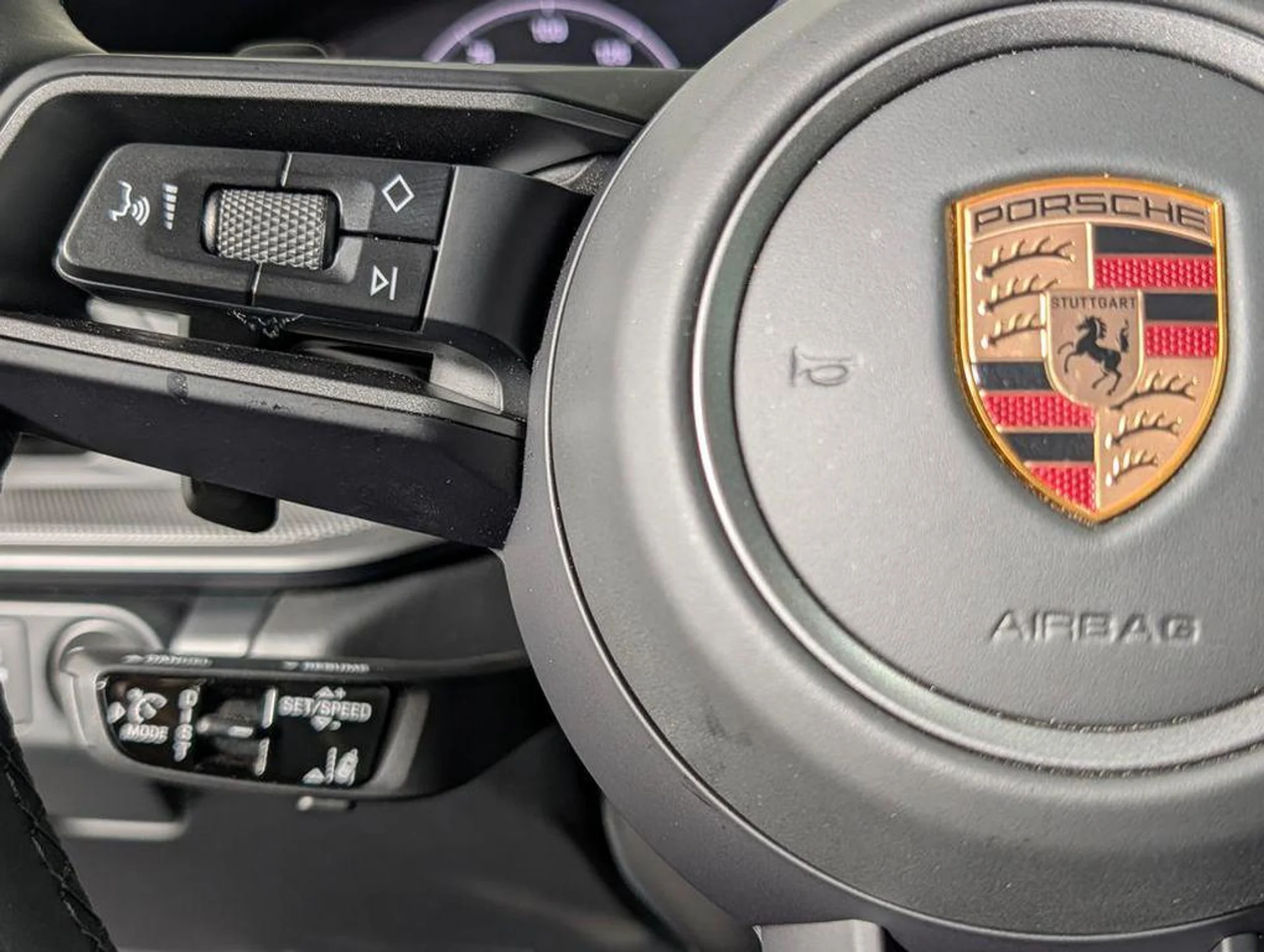 mph035_3704115684_m4msv_Z_Eew_DCA_65_Fmp56_DC_Hw_Cg_A_91de9b13ca