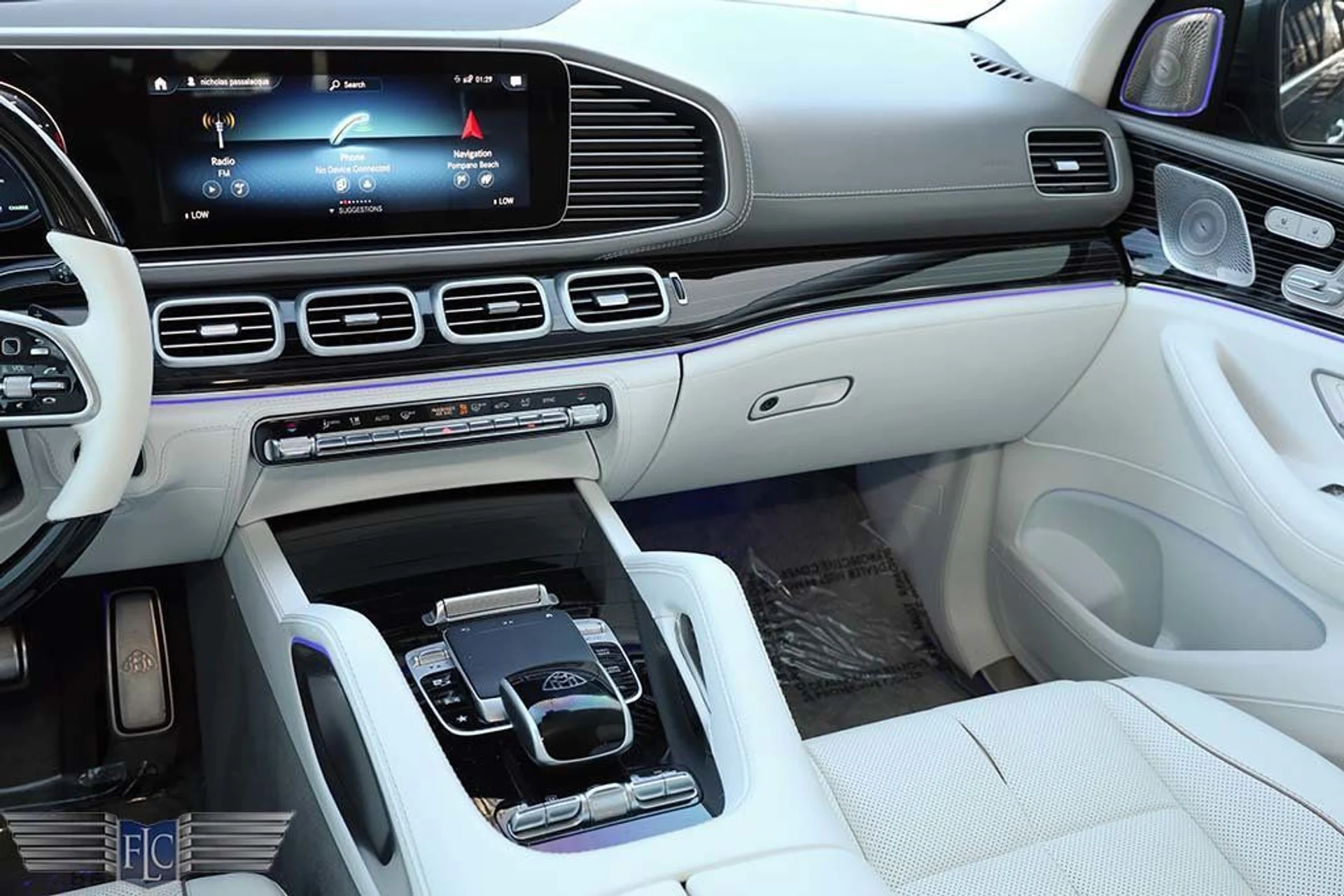 mph035_371862003_used_2023_mercedes_benz_gls_maybachgls6004maticsuv_6305_22983773_36_1024_7e407a0738