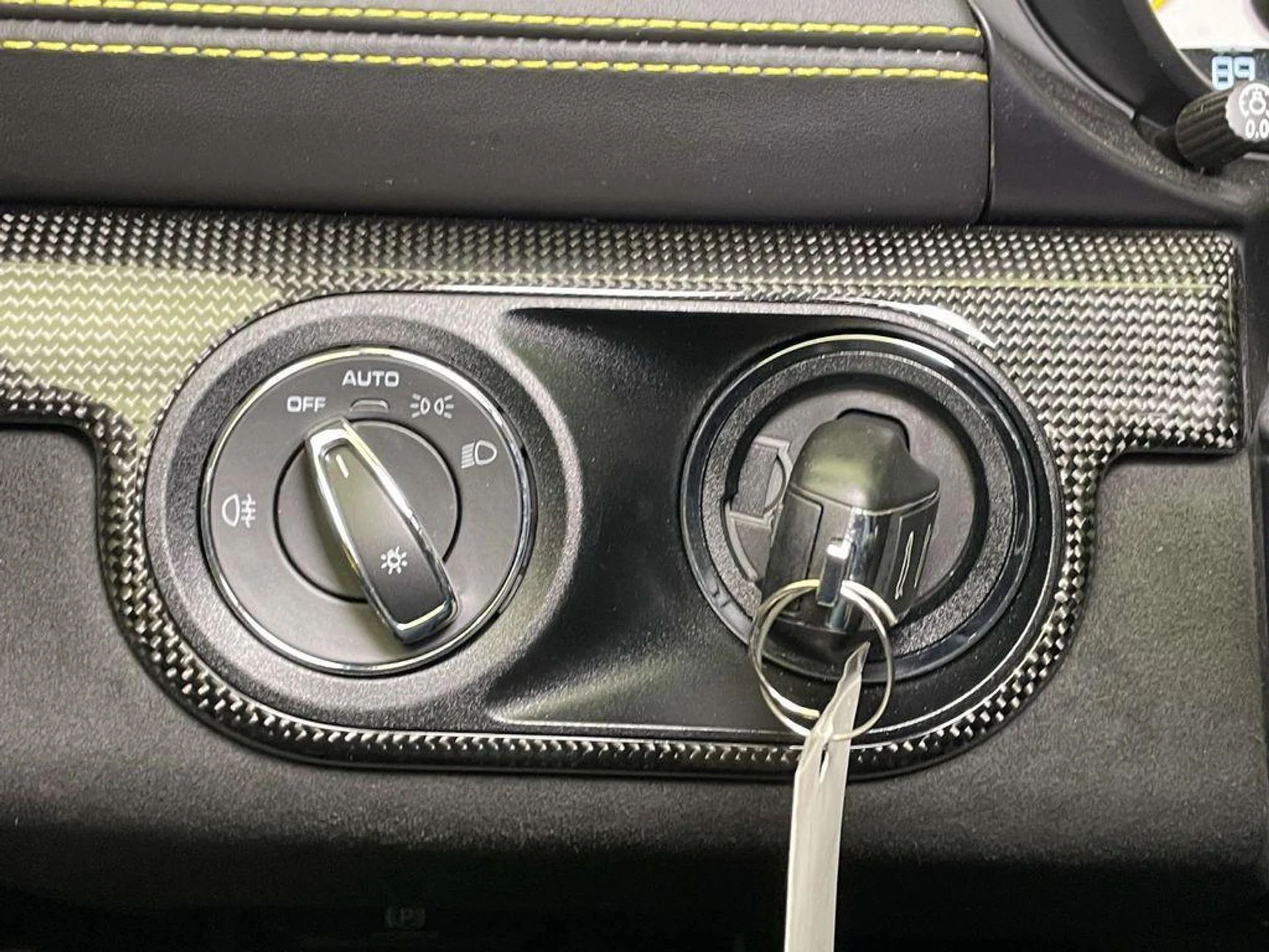 mph035_3723822218_v_L9ko_F_Vb_IM_Fs2993t_Y_Gtu_S7c_G_Ts_5a799a4d2d