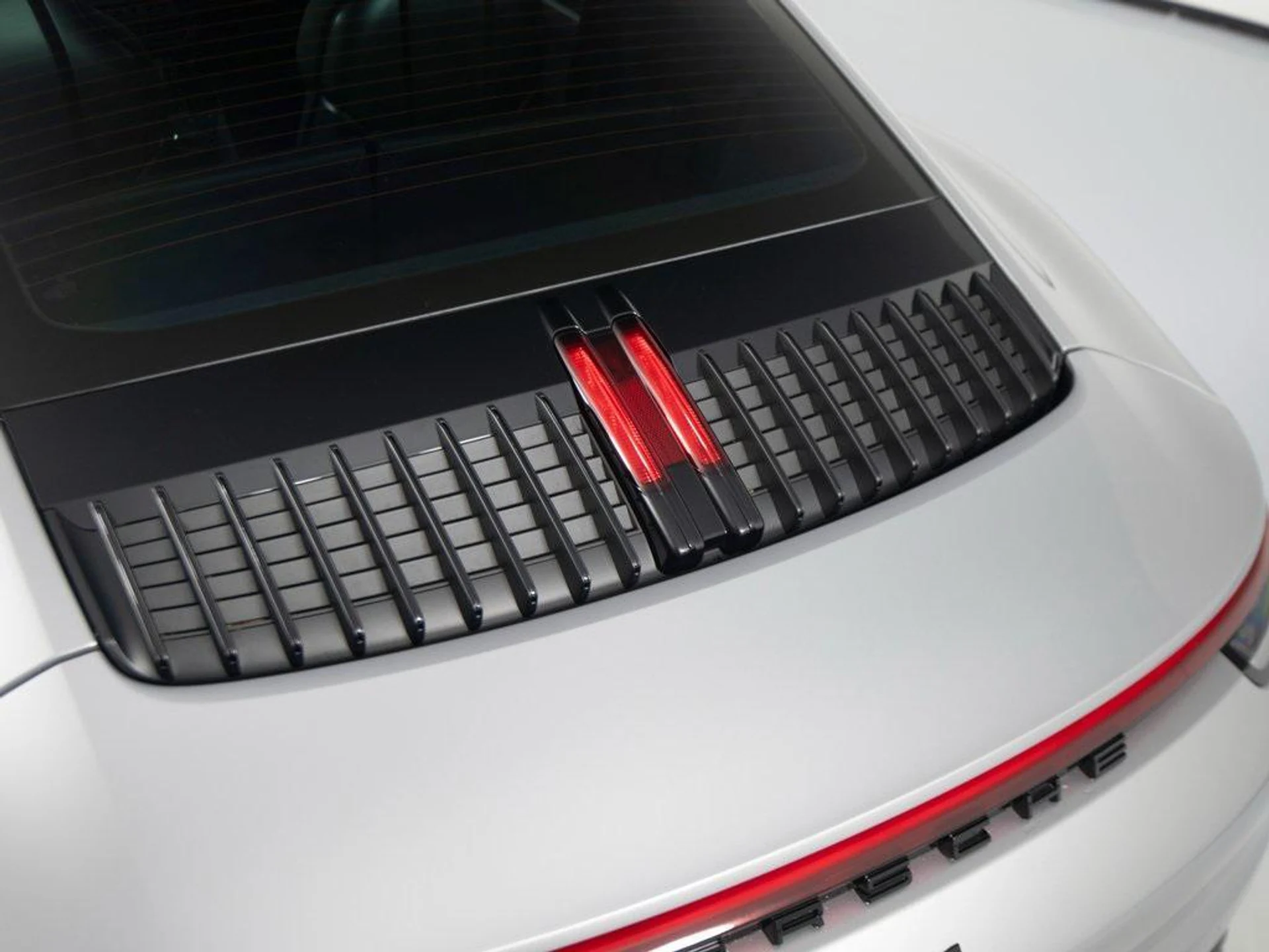 mph035_3724273431_CVX_0b4xi_N9f2p_EAFLS_Kfnxk_Pwr_A_94807f760a