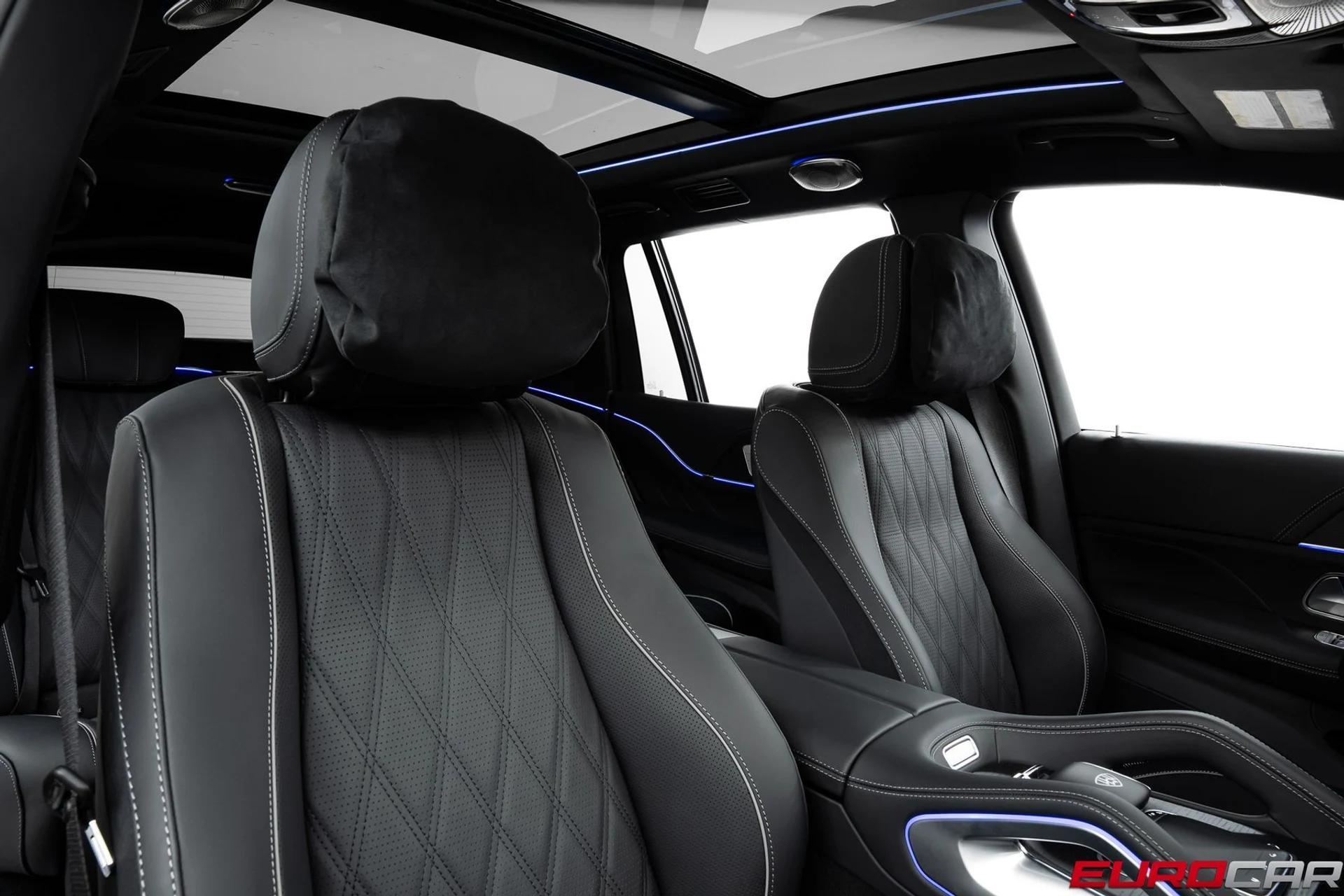 mph035_3738278005_df128b6d_9920_4b87_8bbe_18a21c345562_9584055496