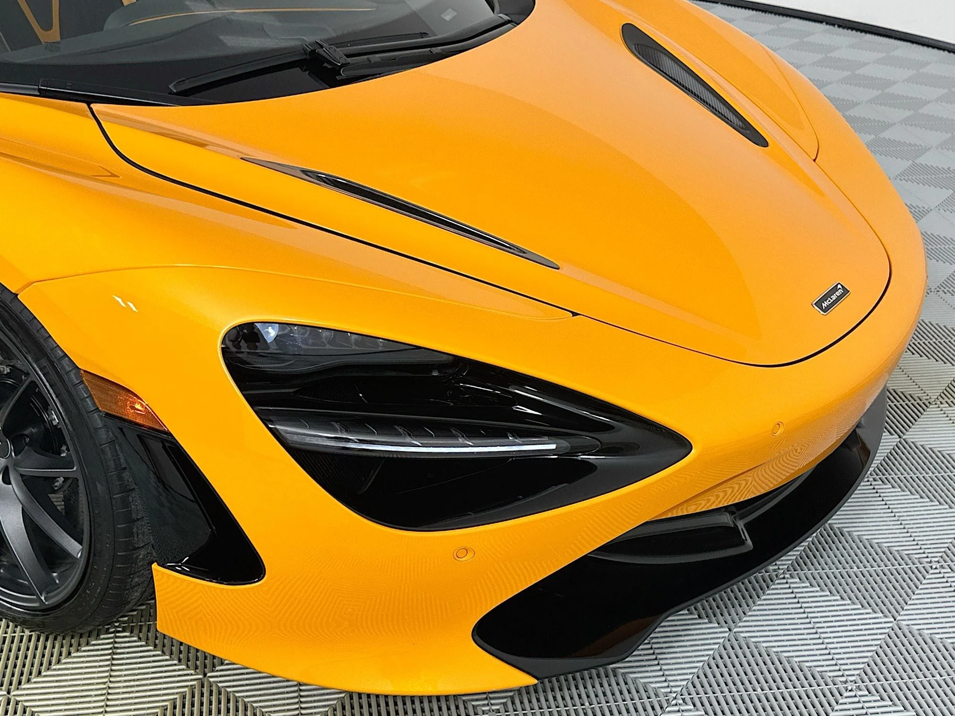 mph035_3741185246_36_71356472b6