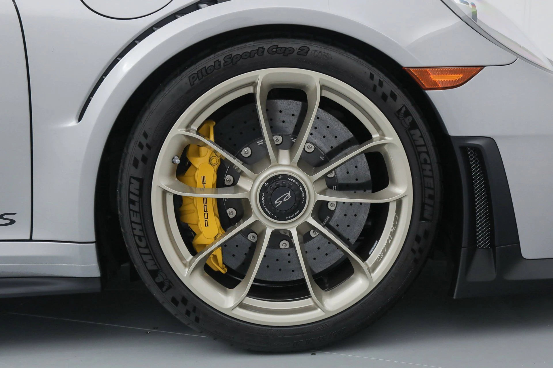 mph035_3743082608_f570f1c217a4eea1963ba00ae28af625_2afed7c87c