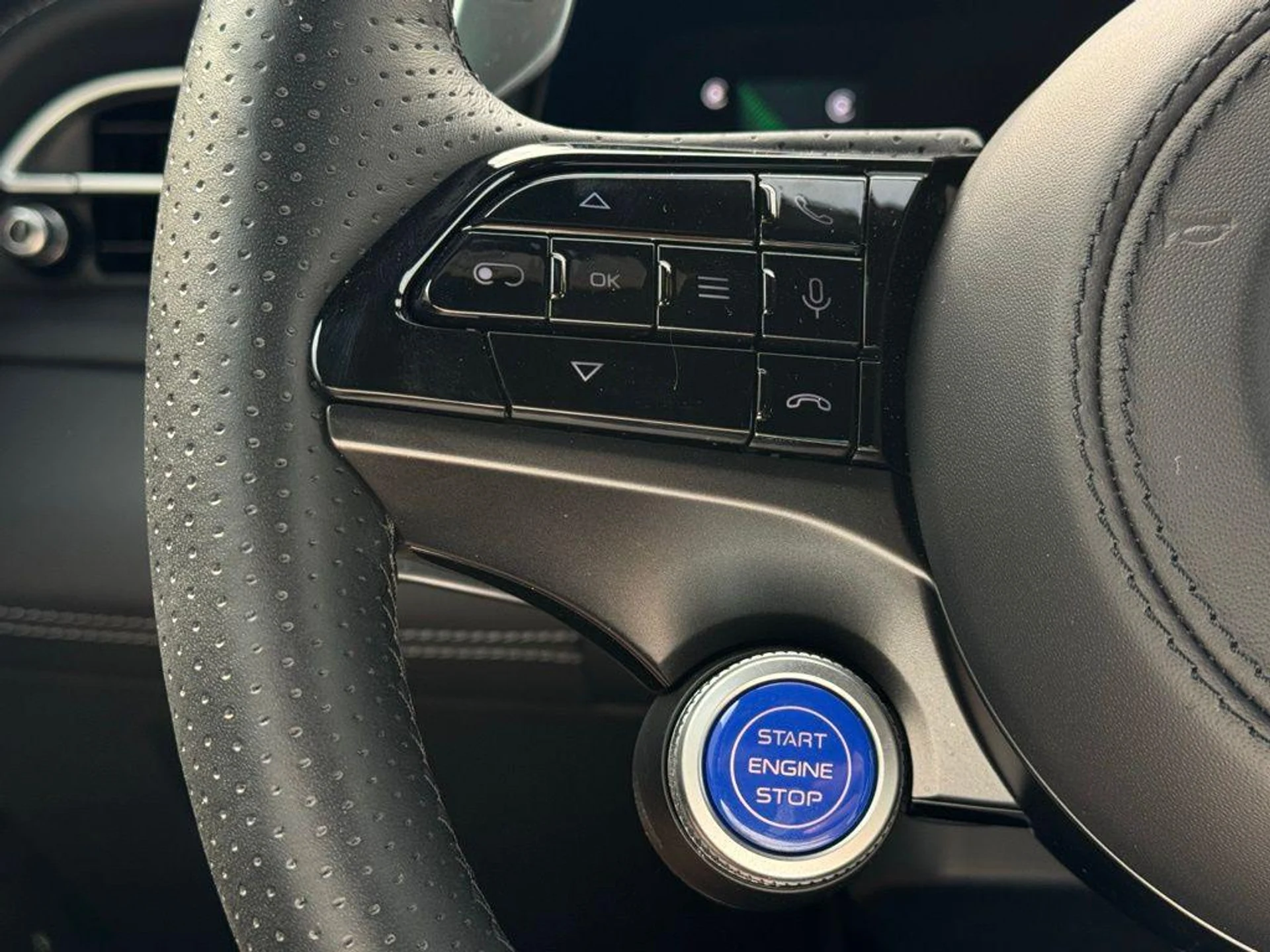 mph035_3748592130_ypp75_Kkv6x9a_Ji_R41f_Hk2_MQXZBA_b430fe58b5