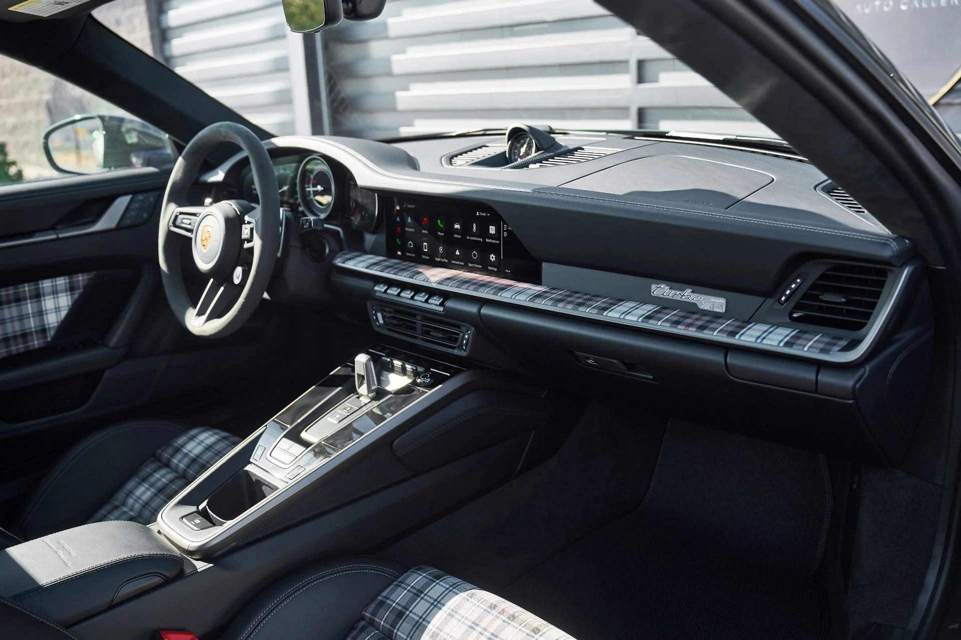 mph035_3749502390_Used_2025_Porsche_911_Turbo_S_1763075493_a6e67e6bbd