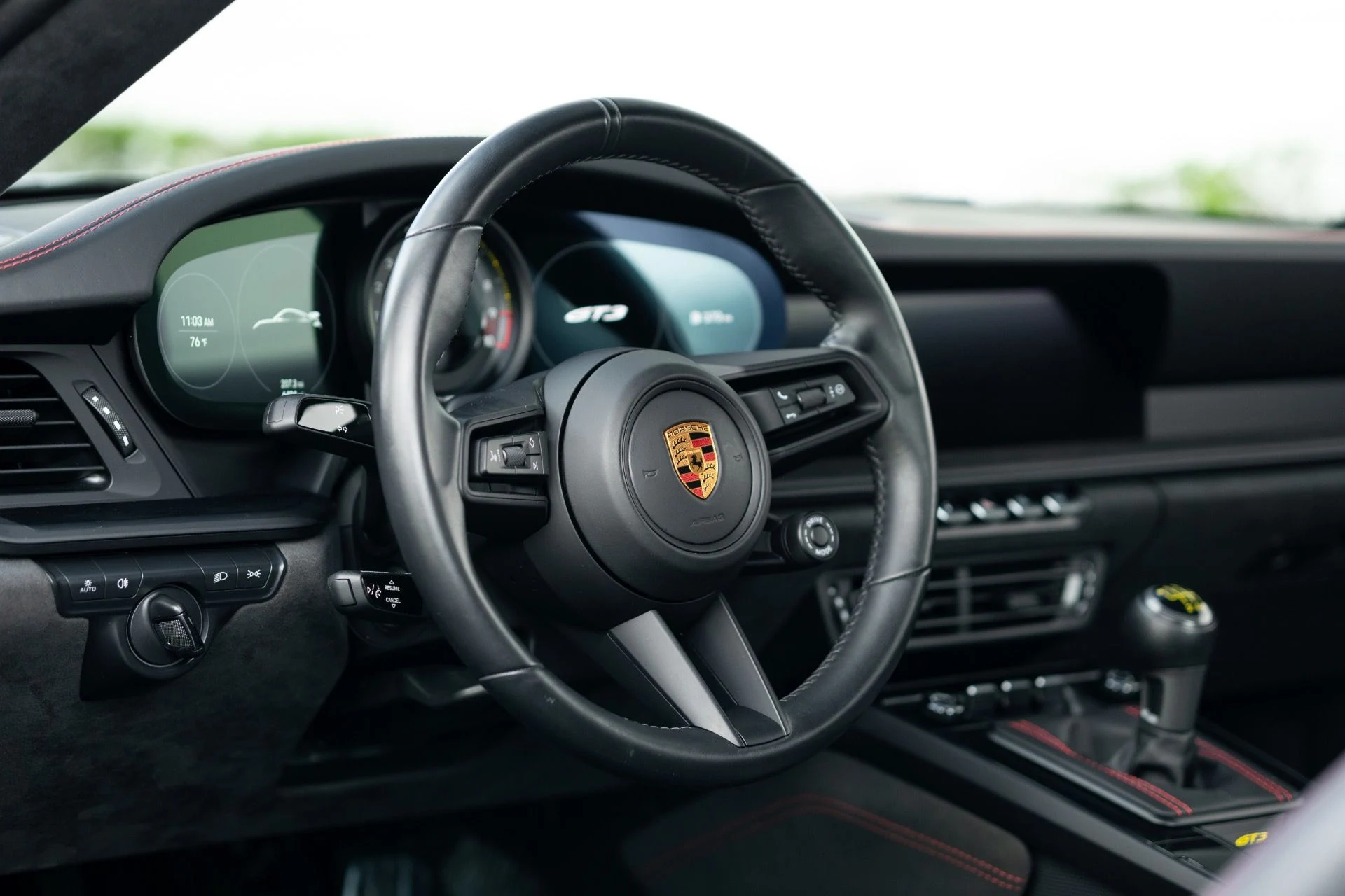 mph035_3752449858_Used_2022_Porsche_911_GT_3_w_Touring_1769199513_e7371a15d0