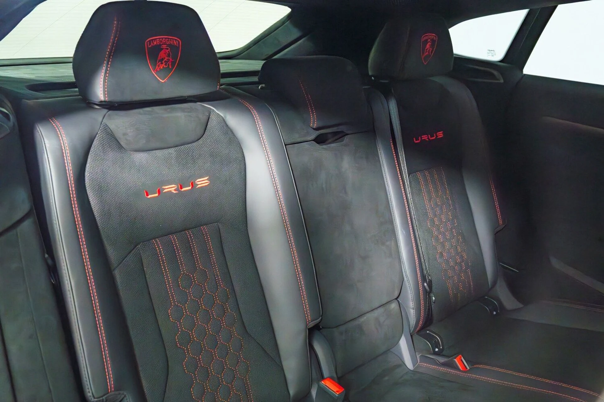 mph035_3764822720_59324338de9b491bba47566ab25513f0_818b071eff