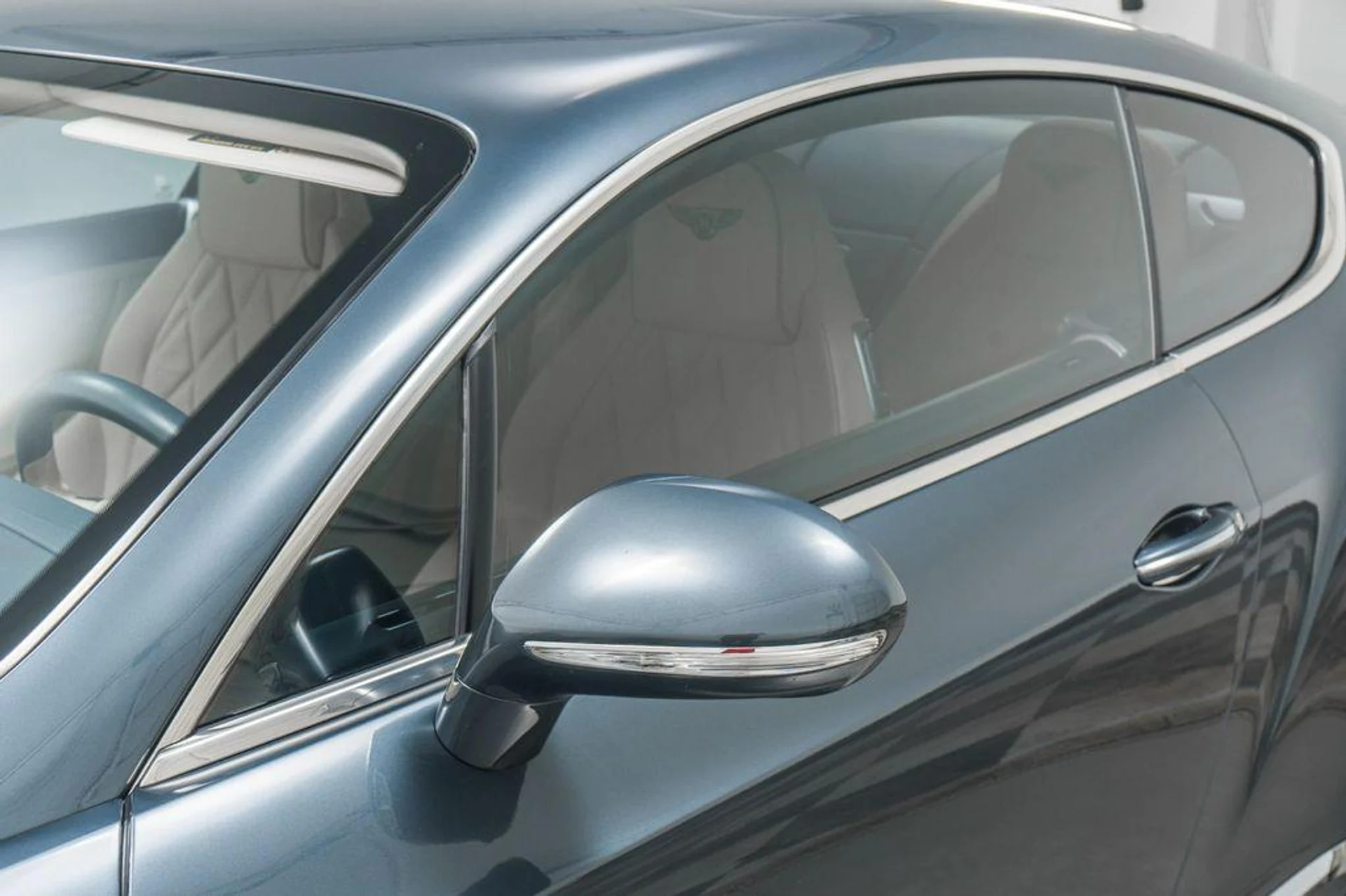 mph035_3775409156_9_NL_Zz_Fjm5nl1b_Y2a_PZWZAZ_Kmbp_A_68265f0b99