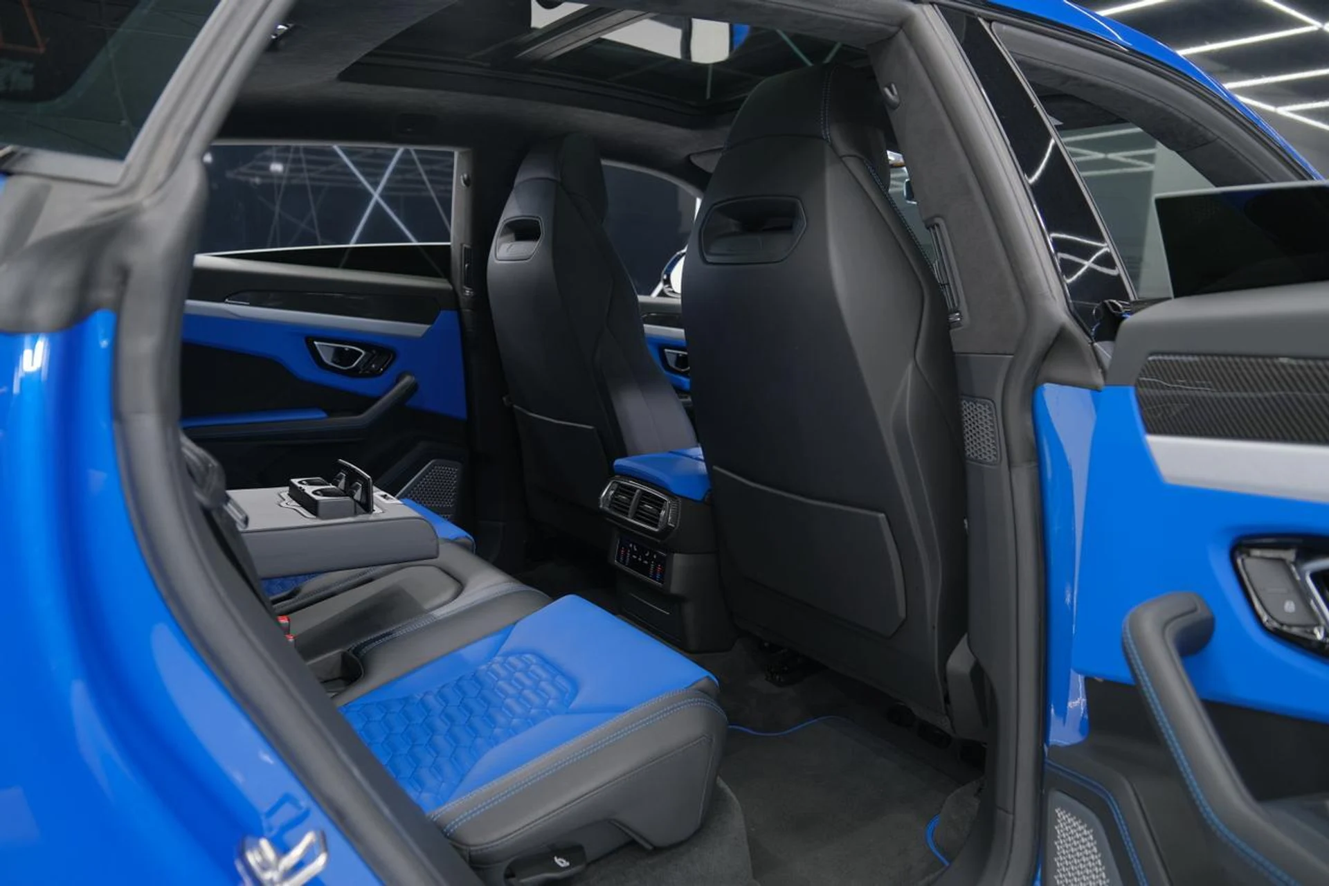 mph035_3779899358_d5cee84e370e71e398d68f6fe68907cb_4251e23c77