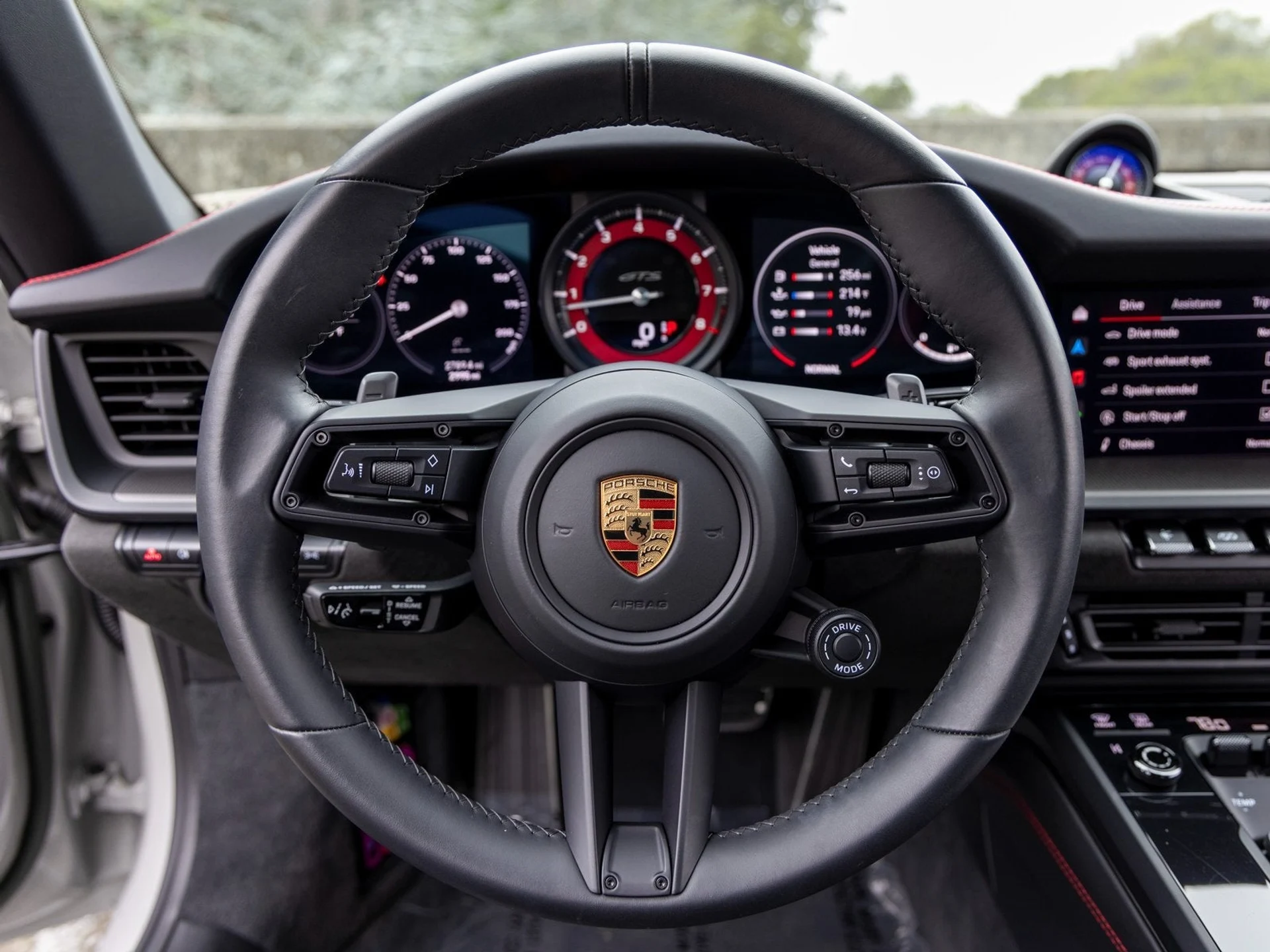 mph035_378673948_36_dae44533b3