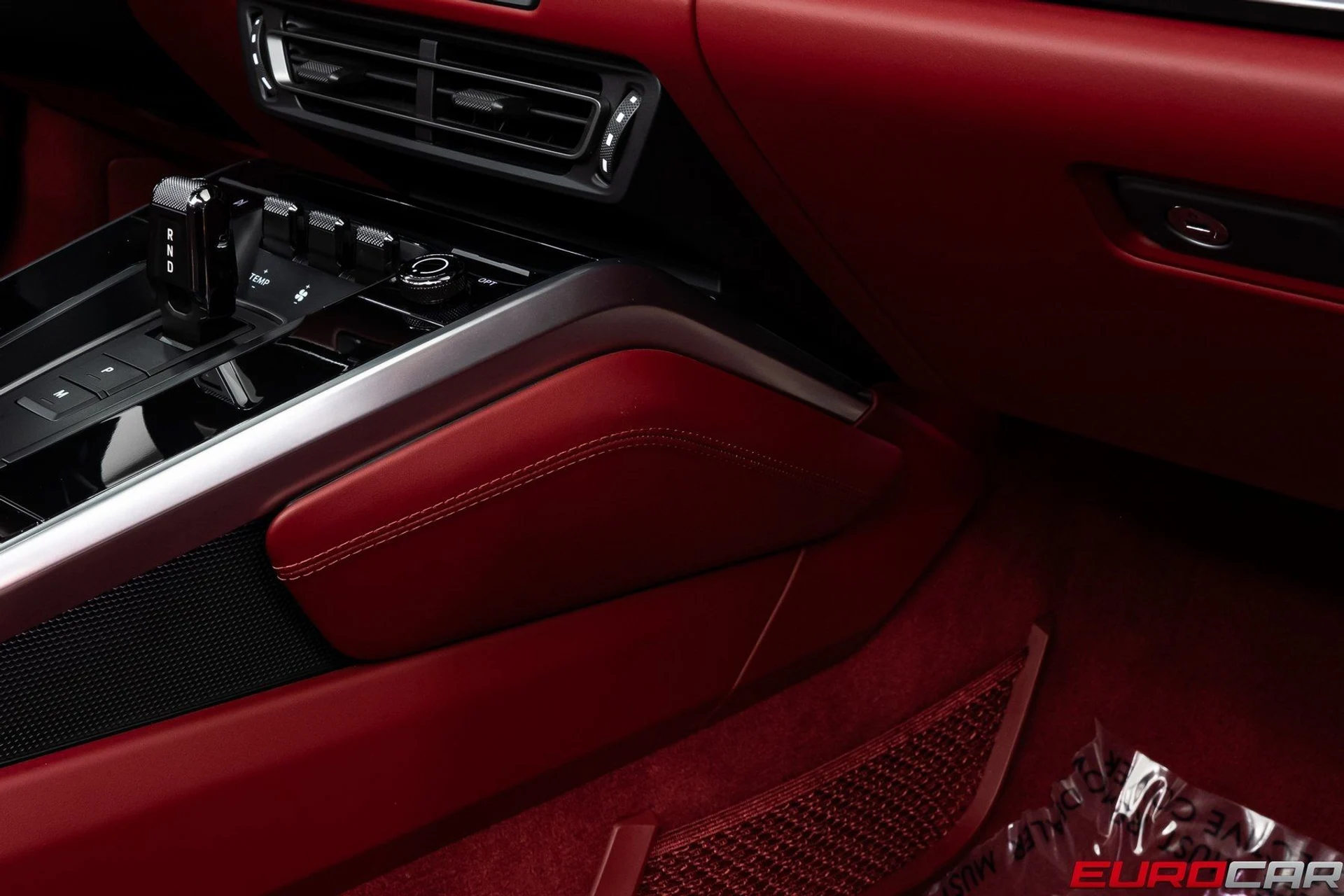 mph035_3792265427_image_36_384b08c0c7