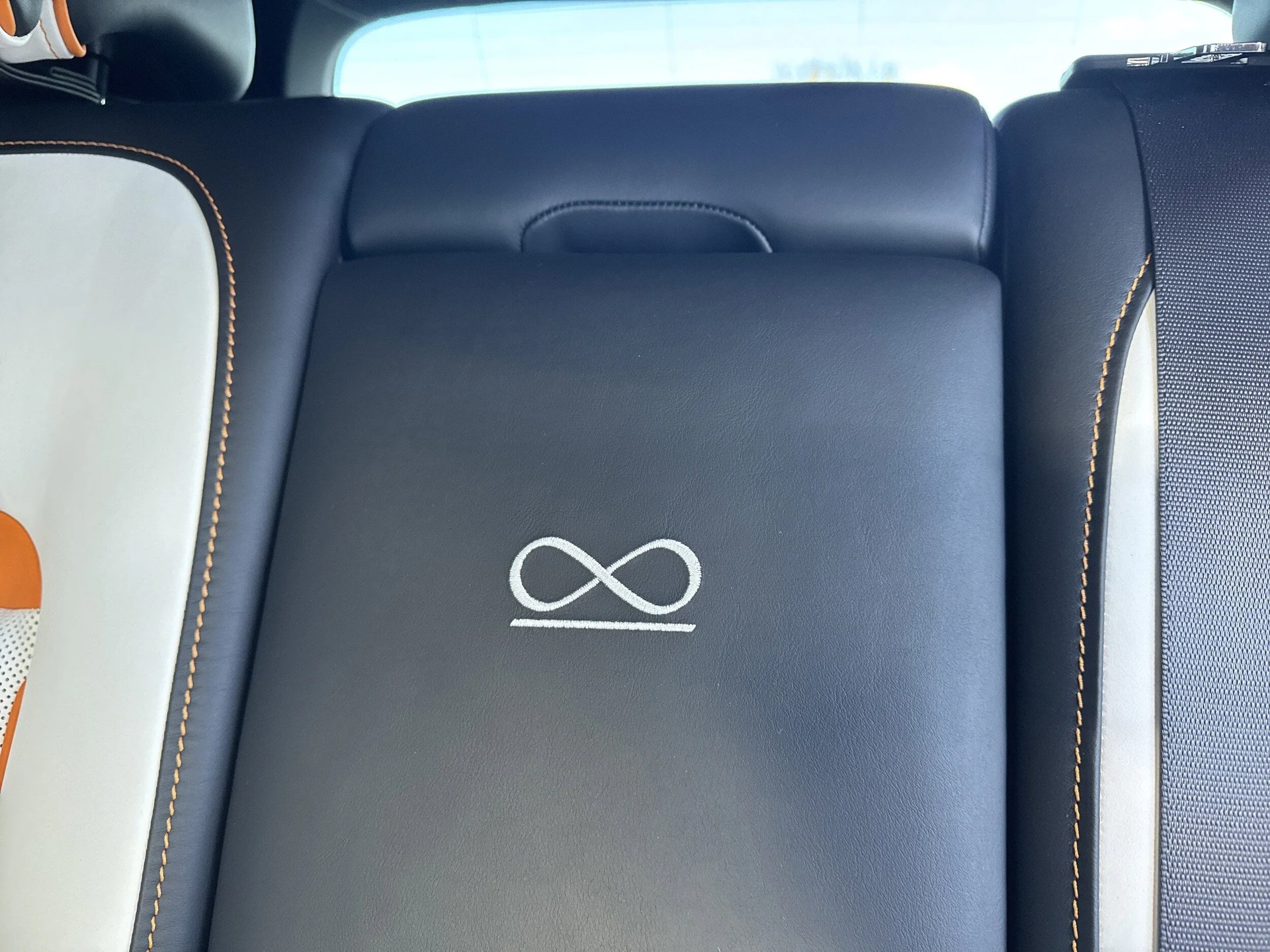 mph035_3802604671_e7f249e60987dcb25a1127f73fbe0265x_cb545fc36f