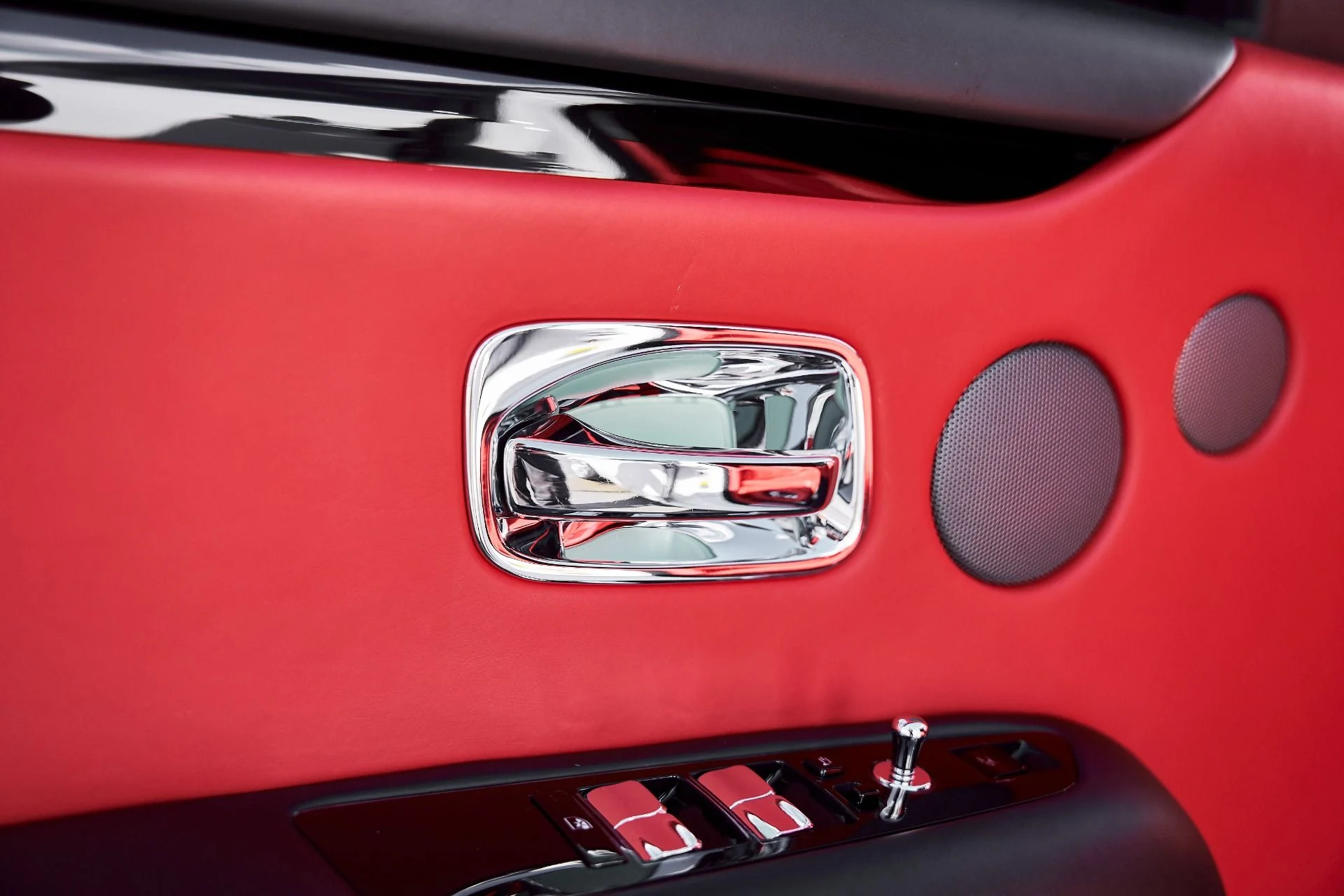 mph035_3805358473_Used_2022_Rolls_Royce_Ghost_Base_1772766009_b5cdca8beb