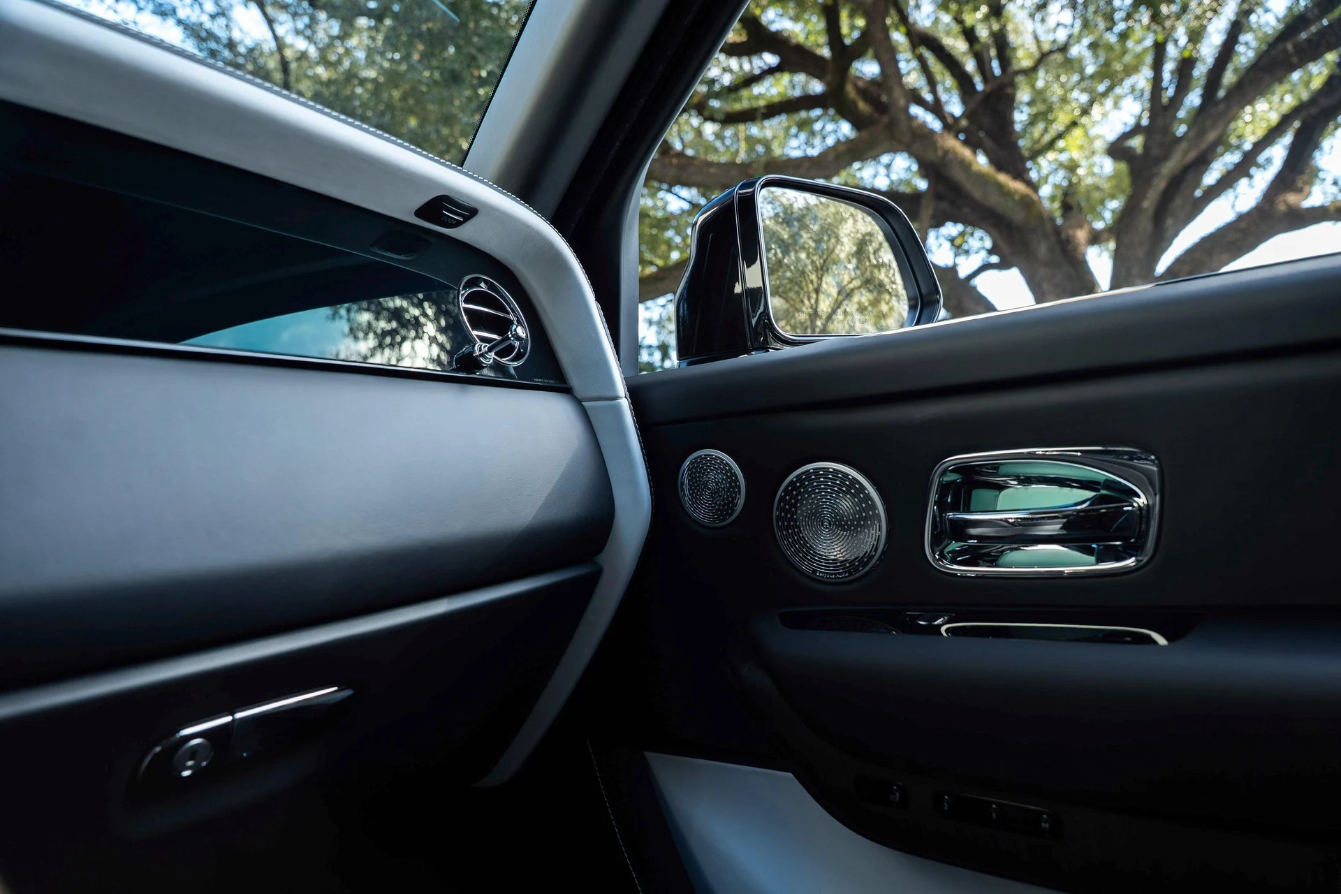 mph035_3813867138_476162067_695cc4f88f3ee920bf518854_6f1009a837