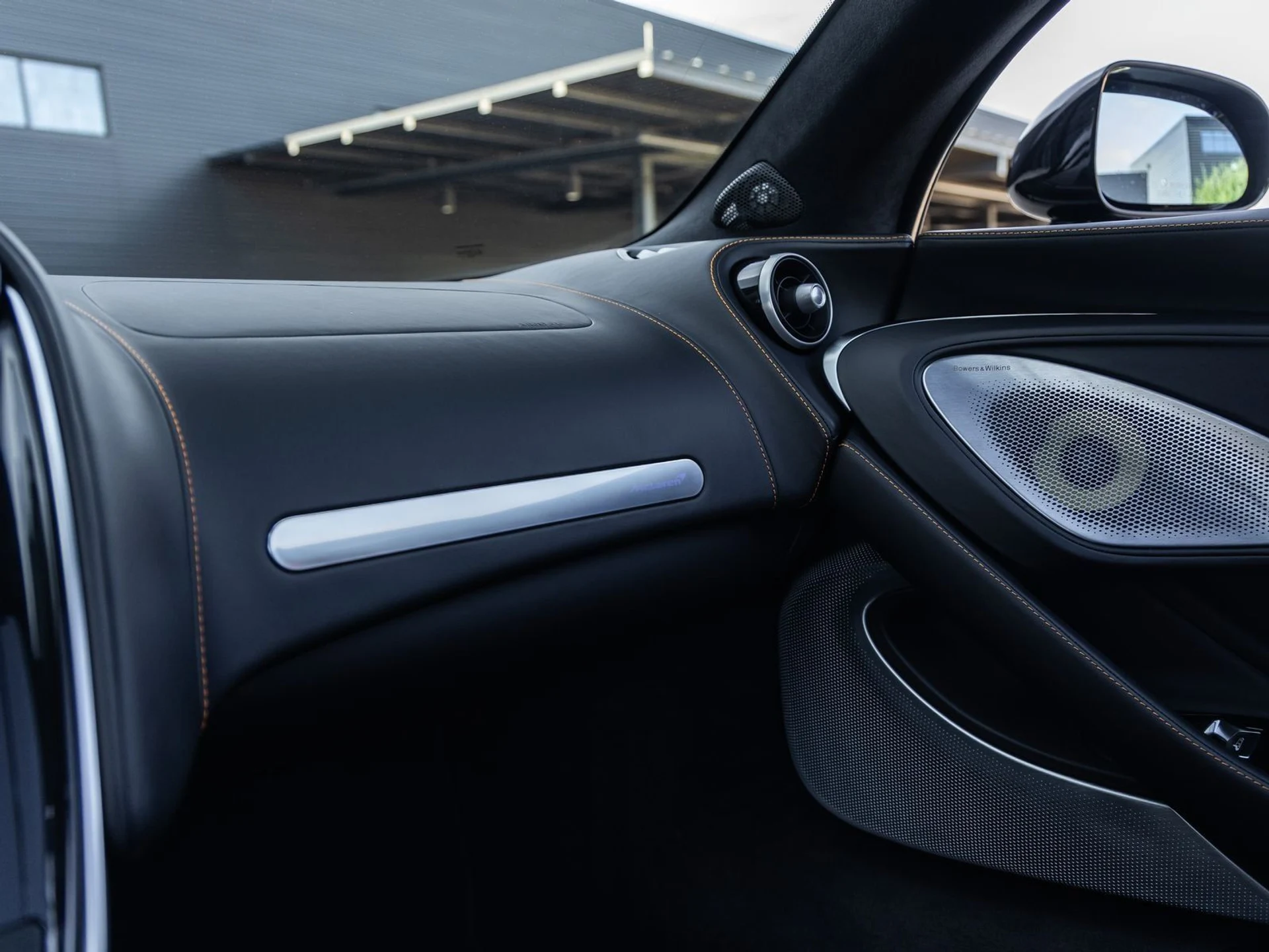 mph035_3815467755_36_09c28947ef