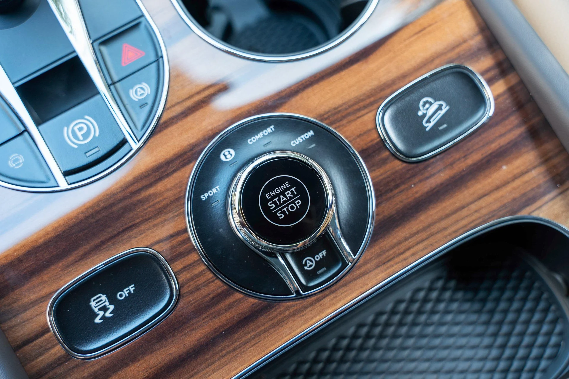 mph035_3818396866_458241672_6903b3ac0a044fad19f2ba17_0a0e9b75c2