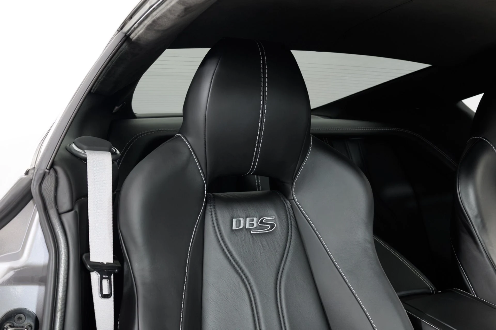 mph035_3822154422_Used_2010_Aston_Martin_DBS_1792190104_217a757a28