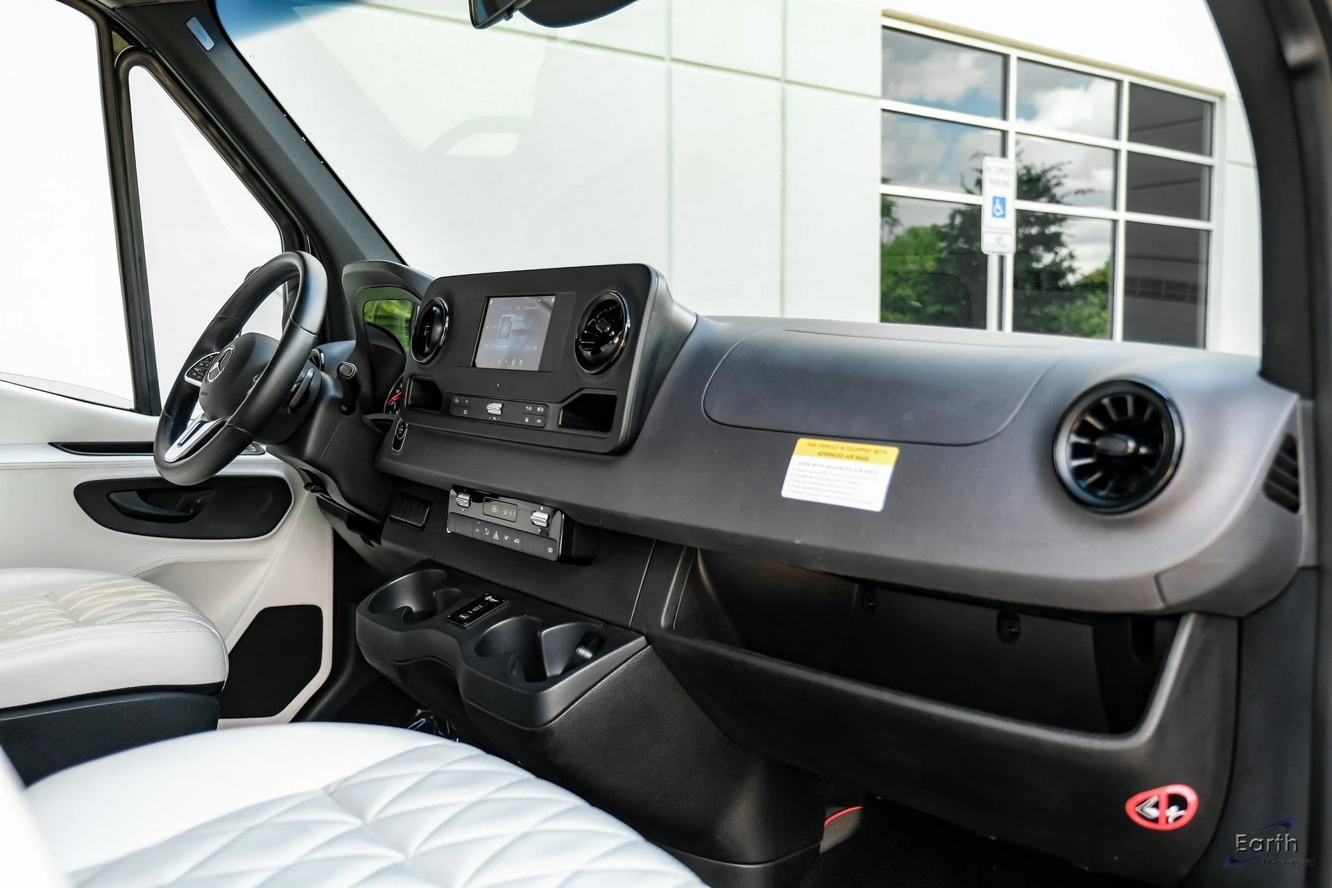 mph035_3824725543_b80eb1ec34e4b0ff1ab6ec4cde3a6addx_9c54a2815d