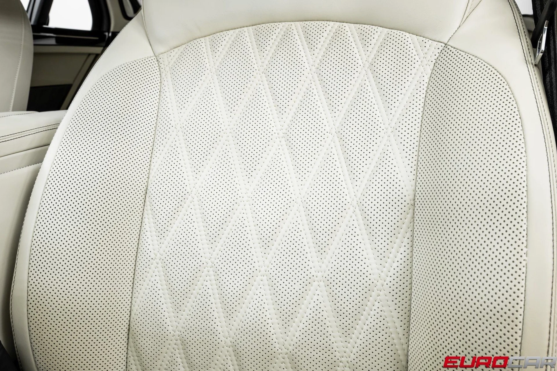 mph035_3830480289_image_36_758735b420