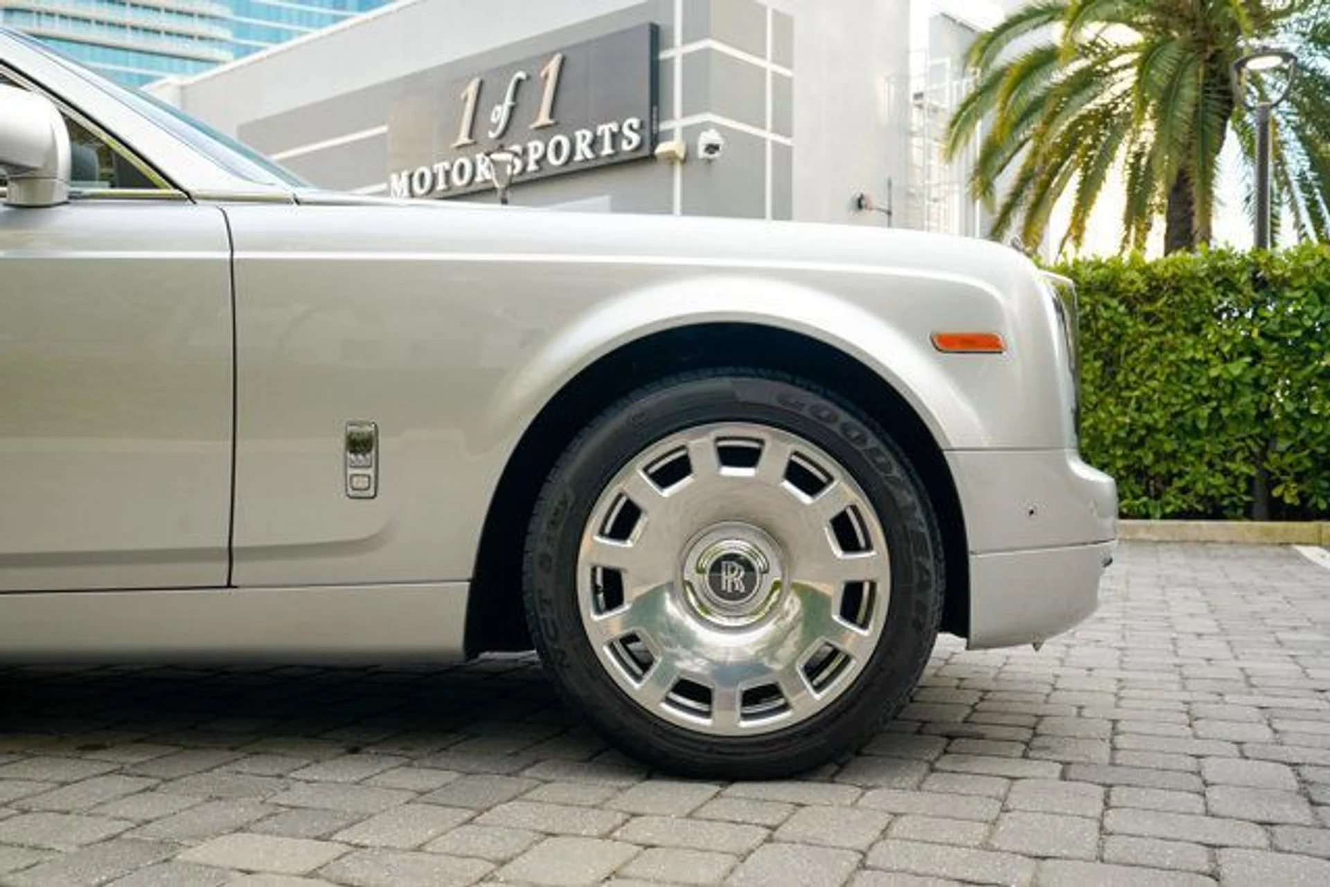 mph035_384901714_22948076_36_640_b240292f64