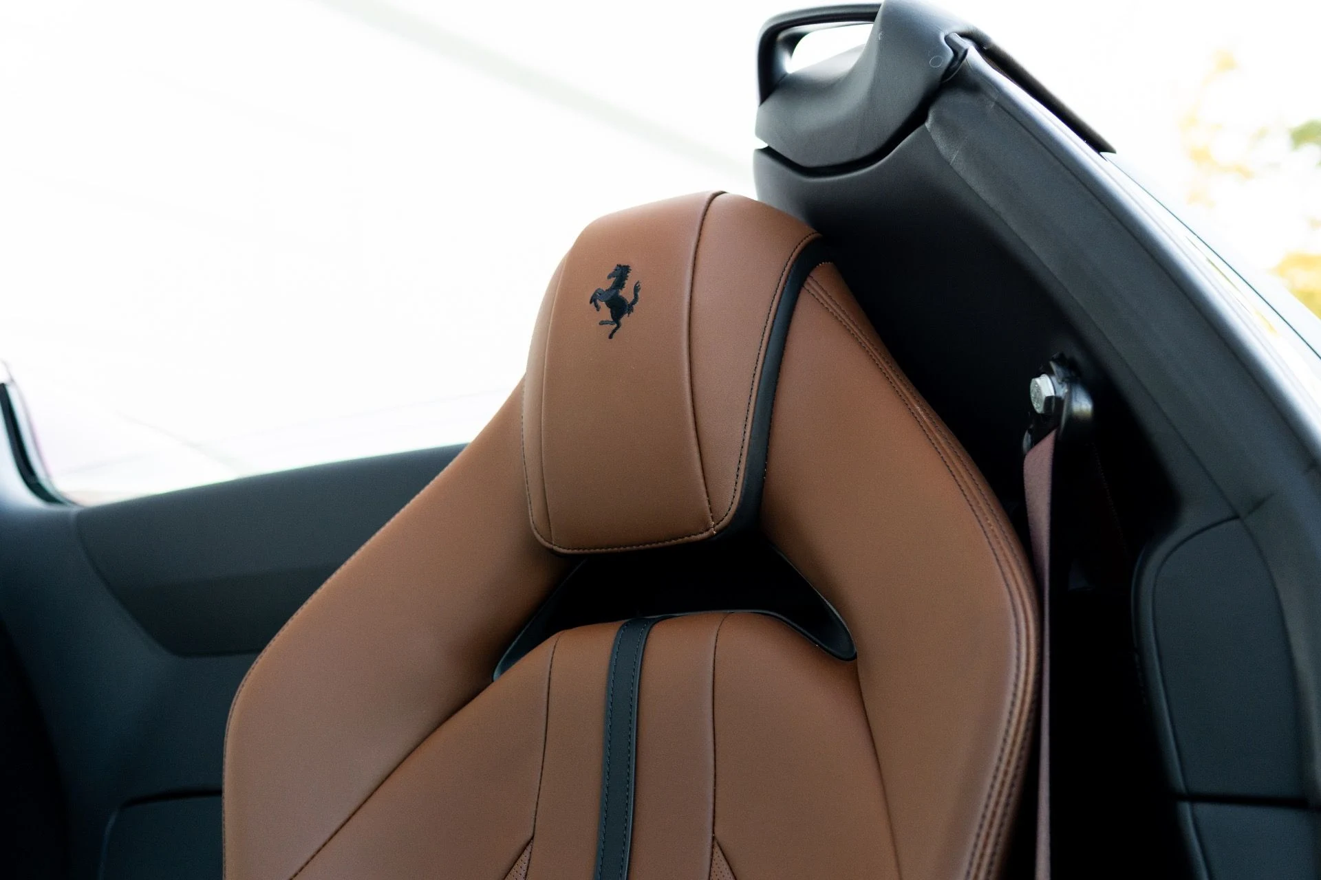 mph035_3849930783_Used_2023_Ferrari_812_GTS_1767886631_d27f7d9042