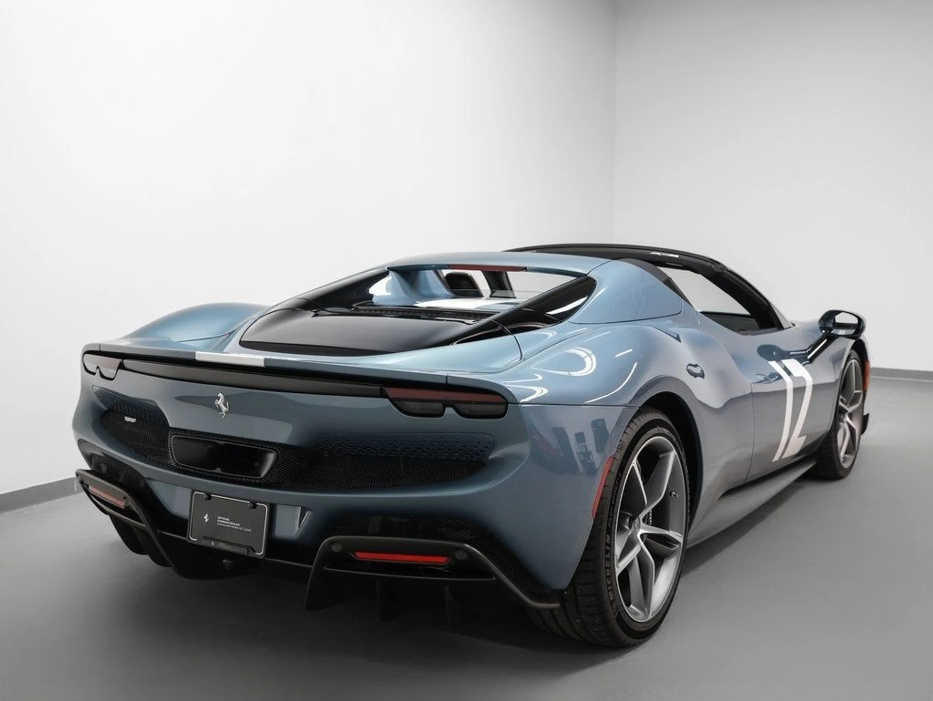 mph035_3856975297_36_ab1ea7284c